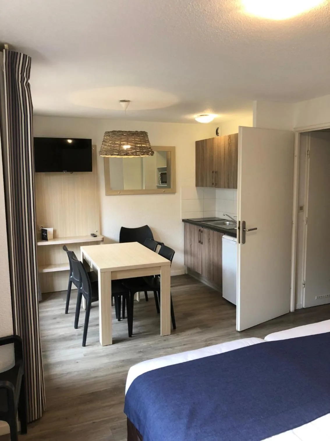 Kitchen or kitchenette in Hippotel