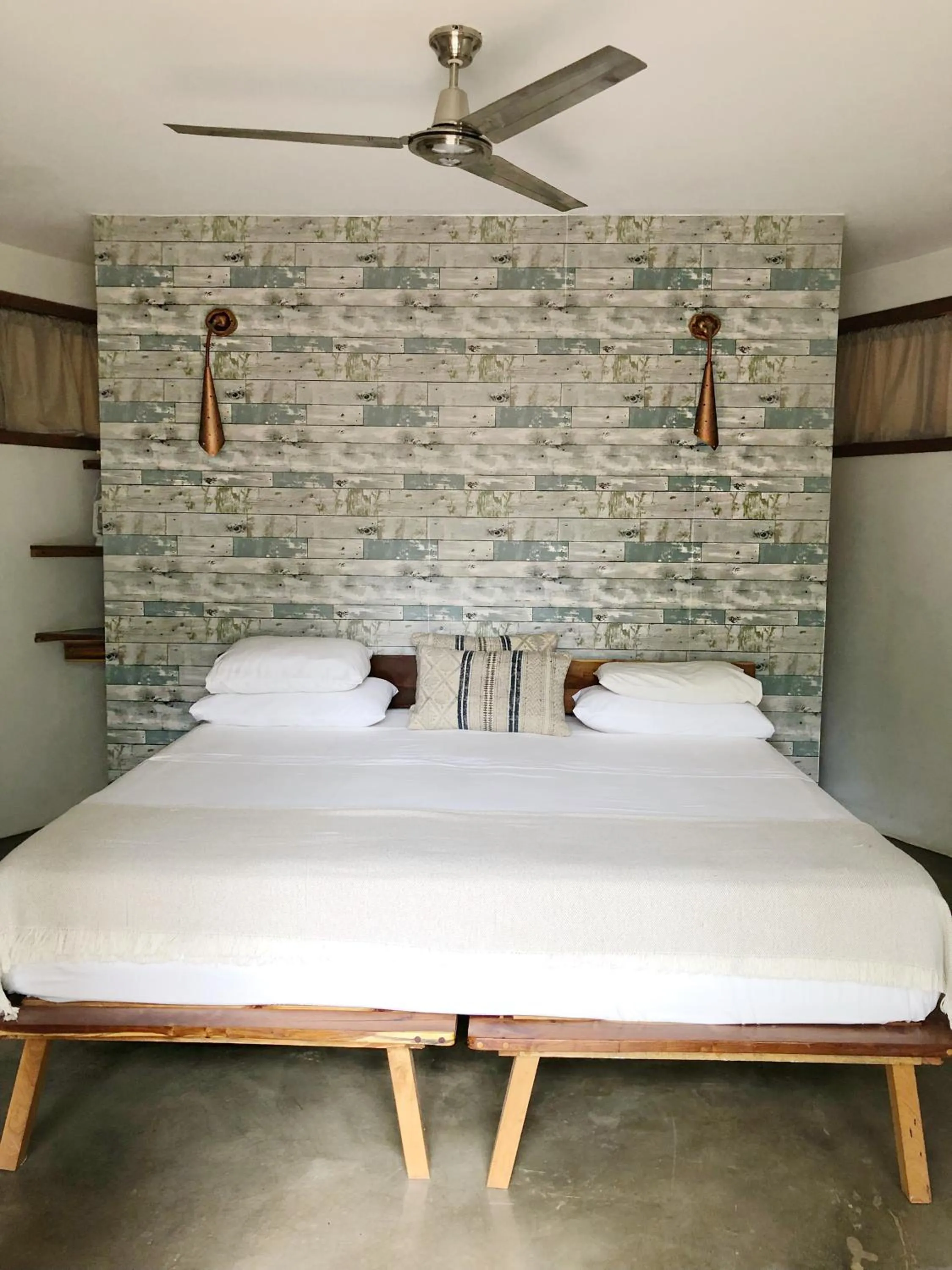 Bedroom, Bed in Casitas Pacific