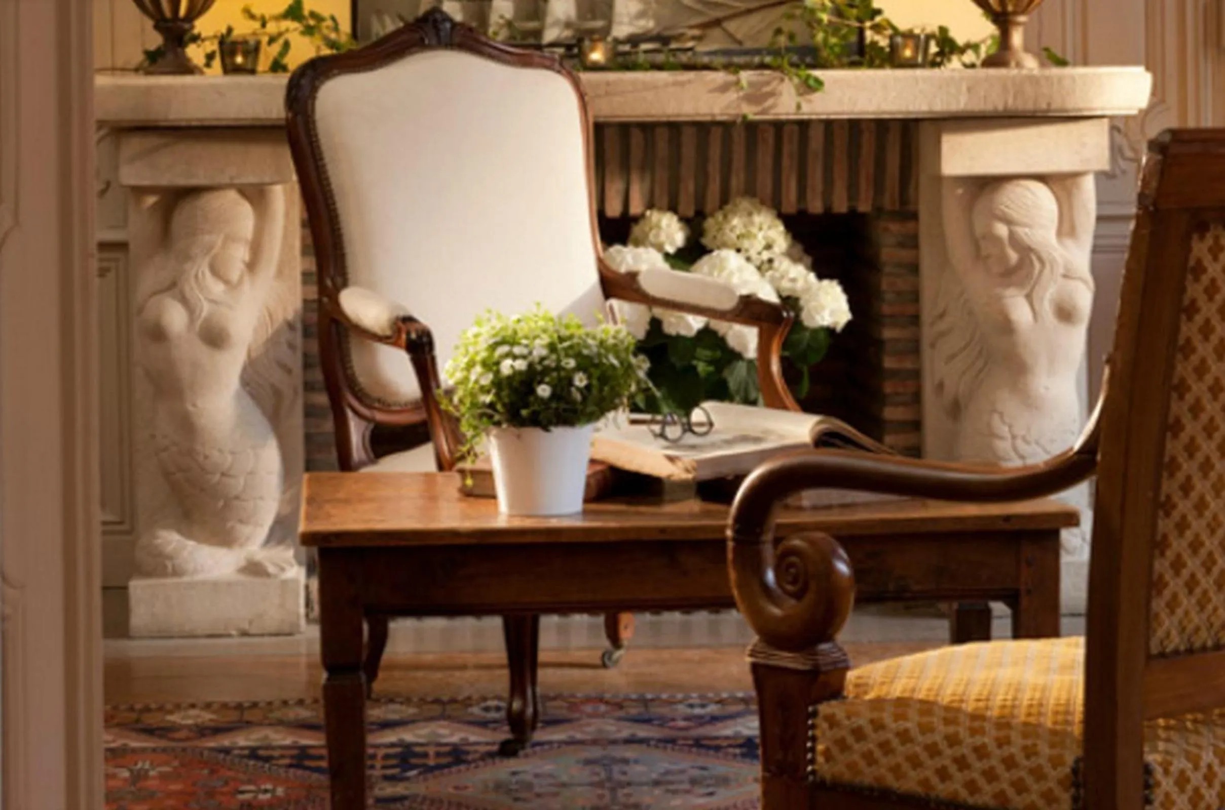 Decorative detail in Château De Cocove