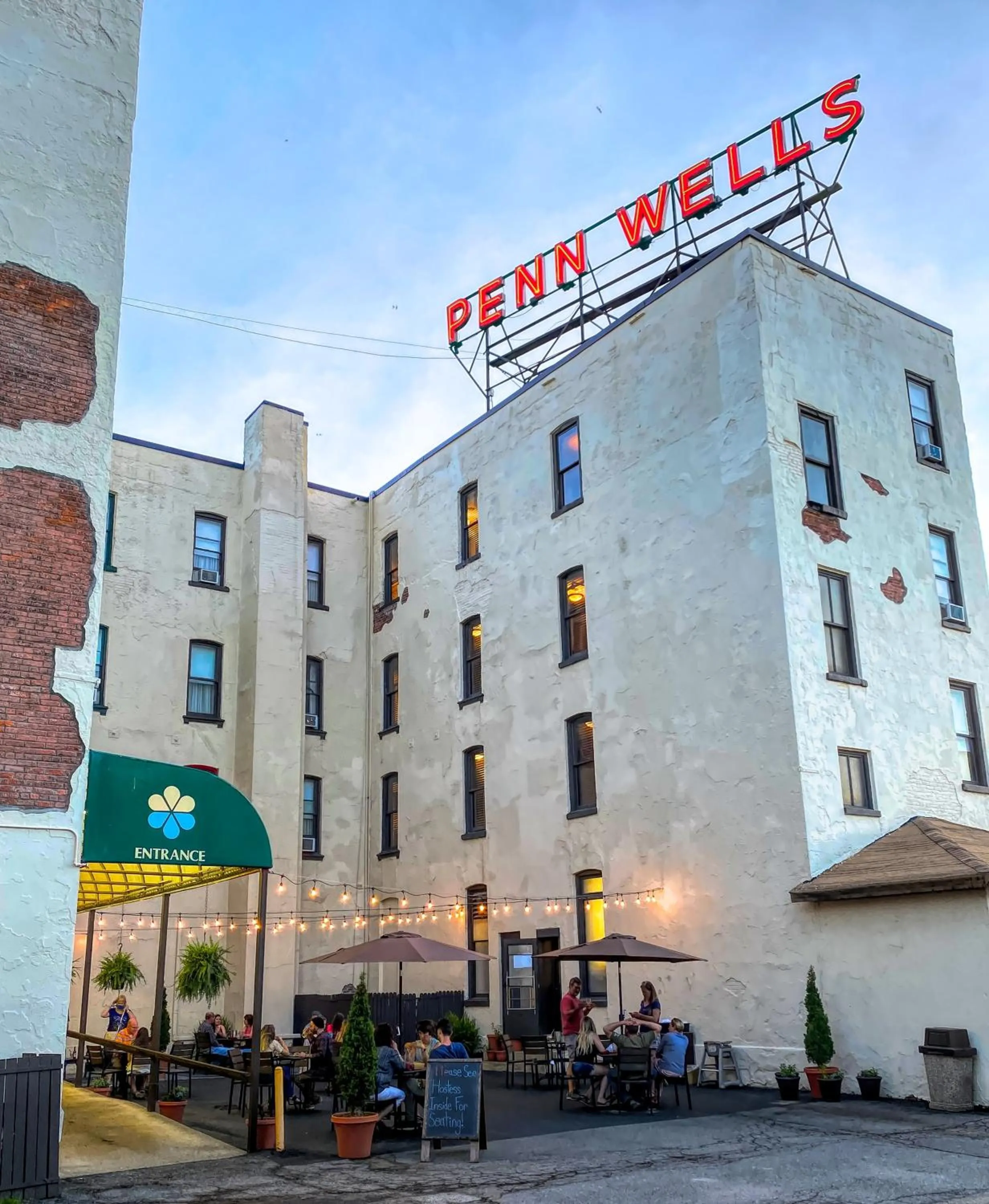 Penn Wells Hotel