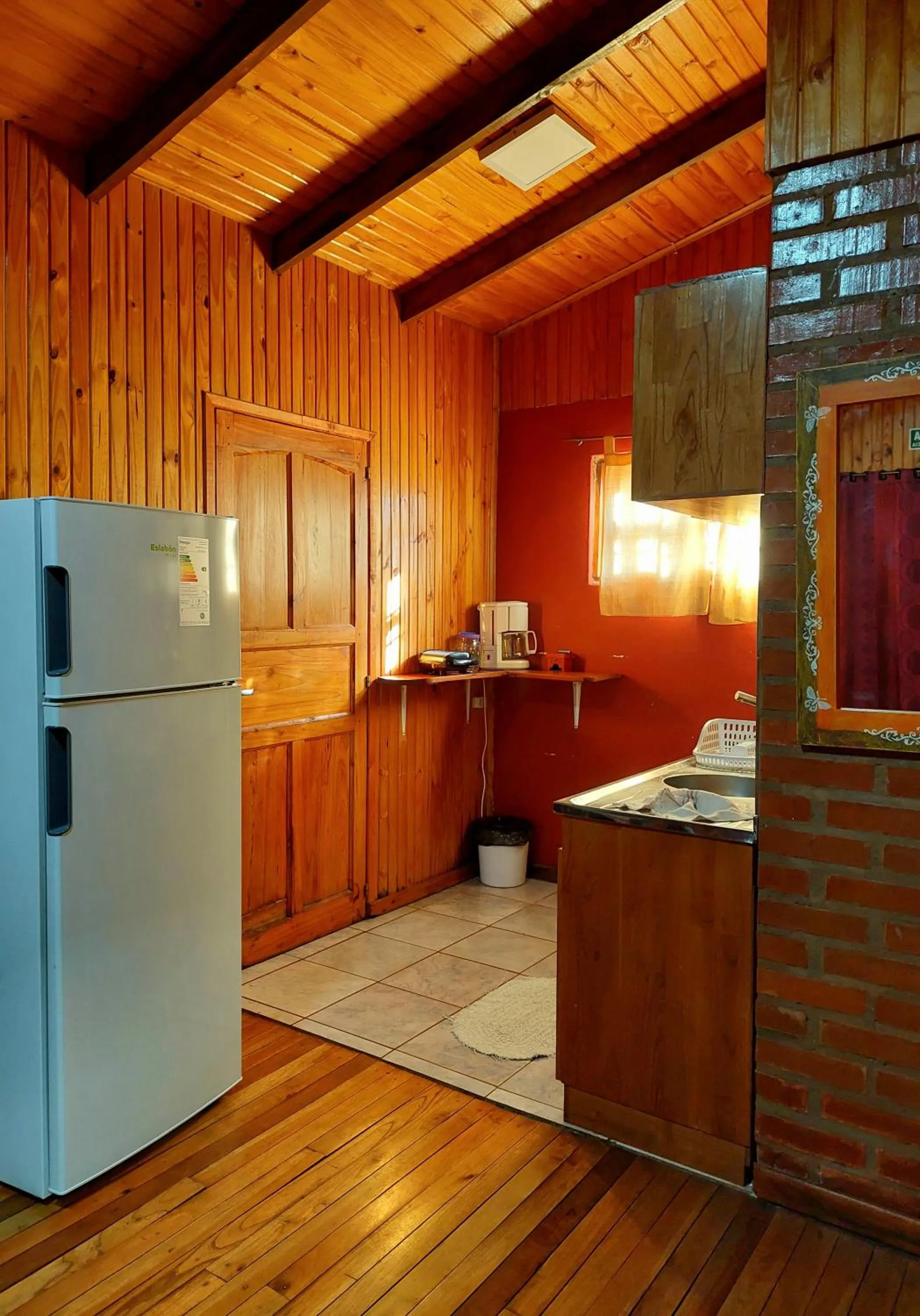 Kitchen or kitchenette in Terra Iguazú Cabañas