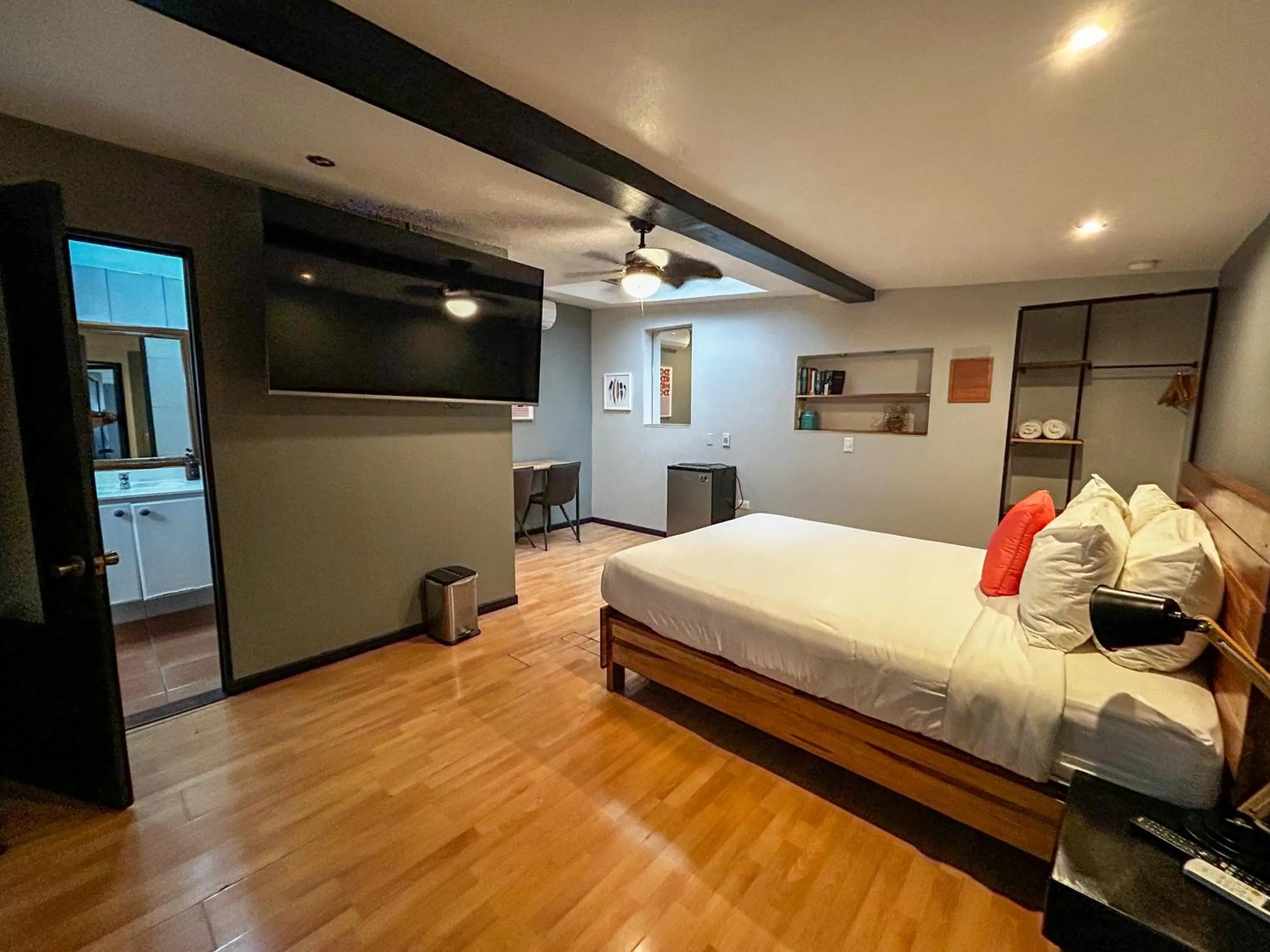 Bed in Viajero San José Hostel