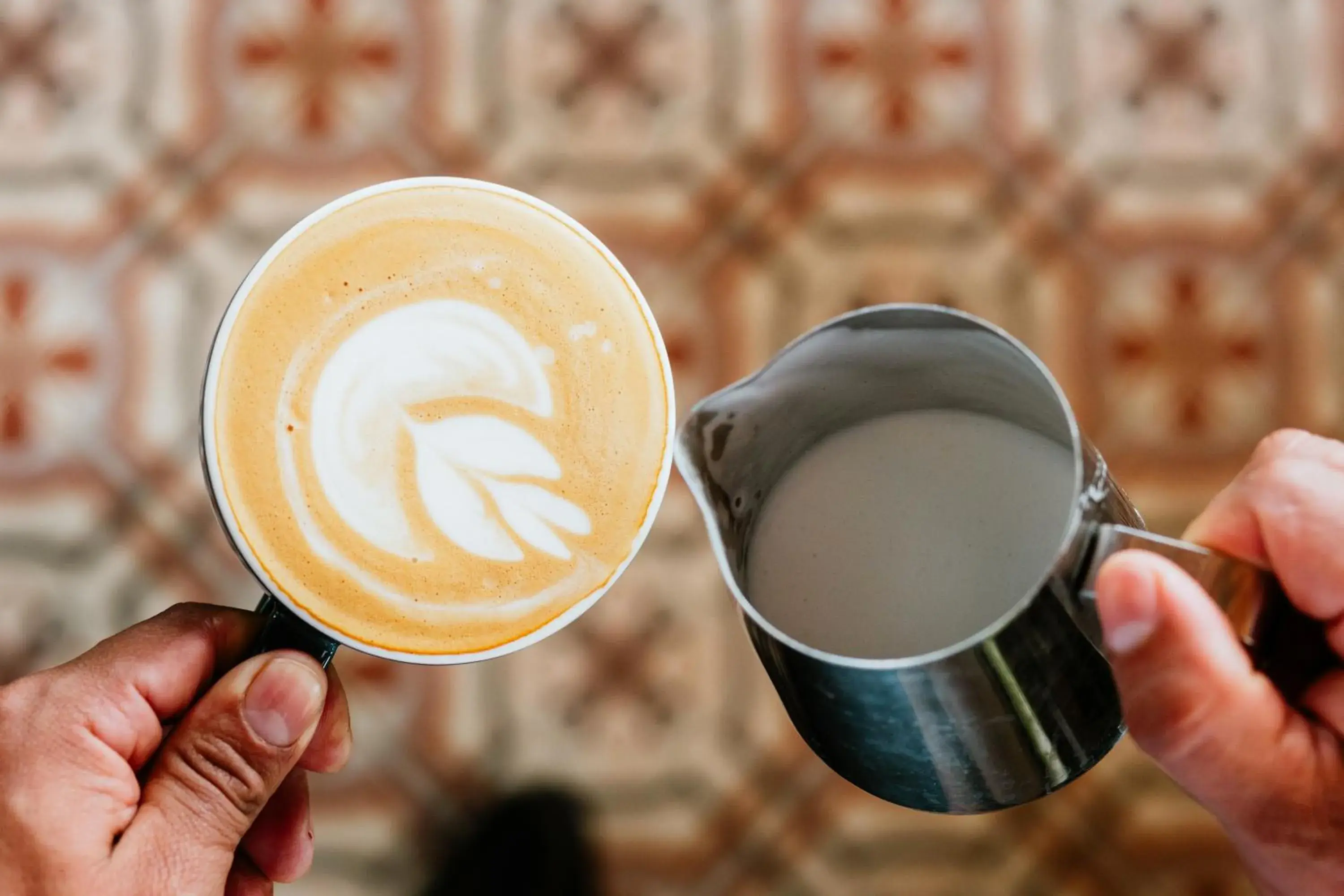 Coffee/tea facilities in Paradise Hot Springs - Thermal Water & Volcano Views Coffee/tea facilities in Paradise Hot Springs - Thermal Water & Volcano Views