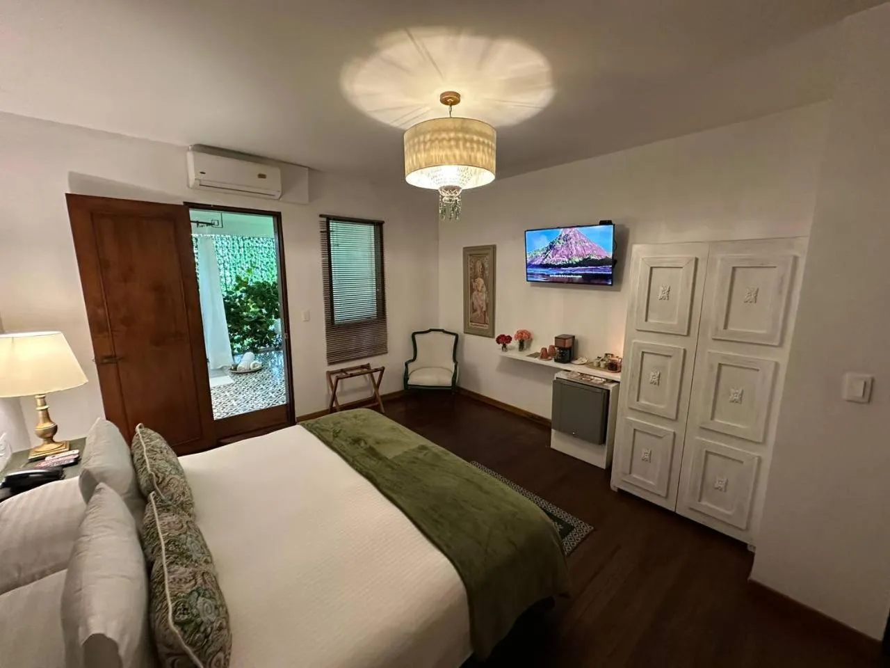 Bed in Leclerc Hotel Boutique Cali Granada