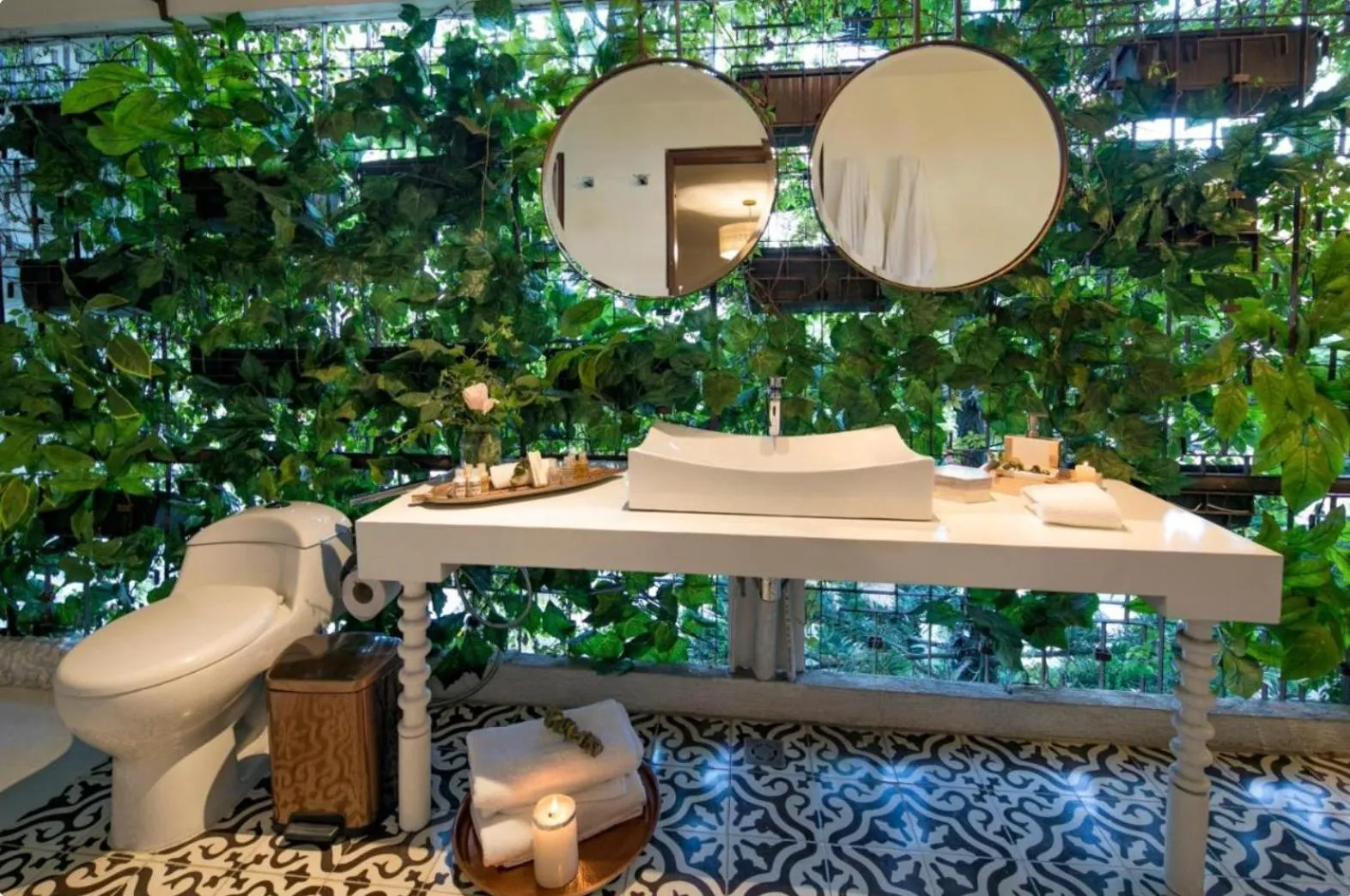 Bathroom in Leclerc Hotel Boutique Cali Granada