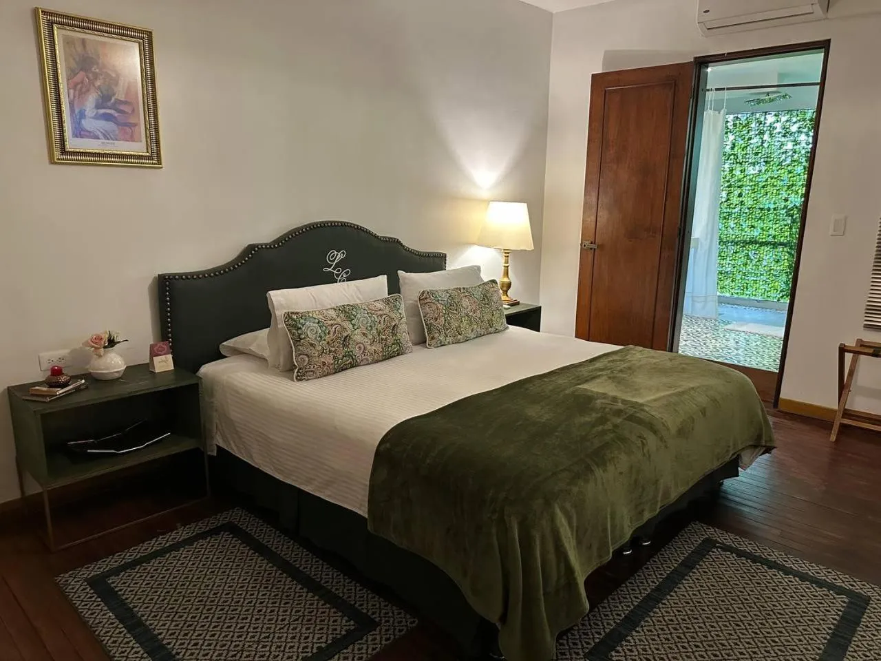 Bed in Leclerc Hotel Boutique Cali Granada