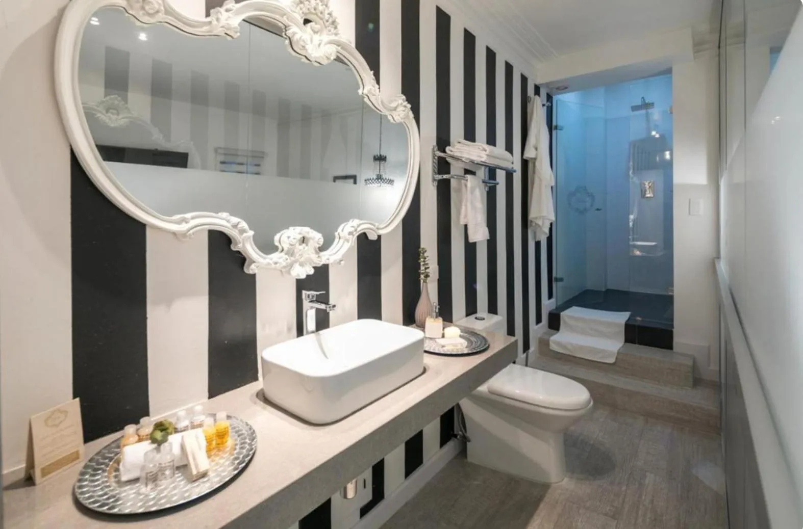 Bathroom in Leclerc Hotel Boutique Cali Granada