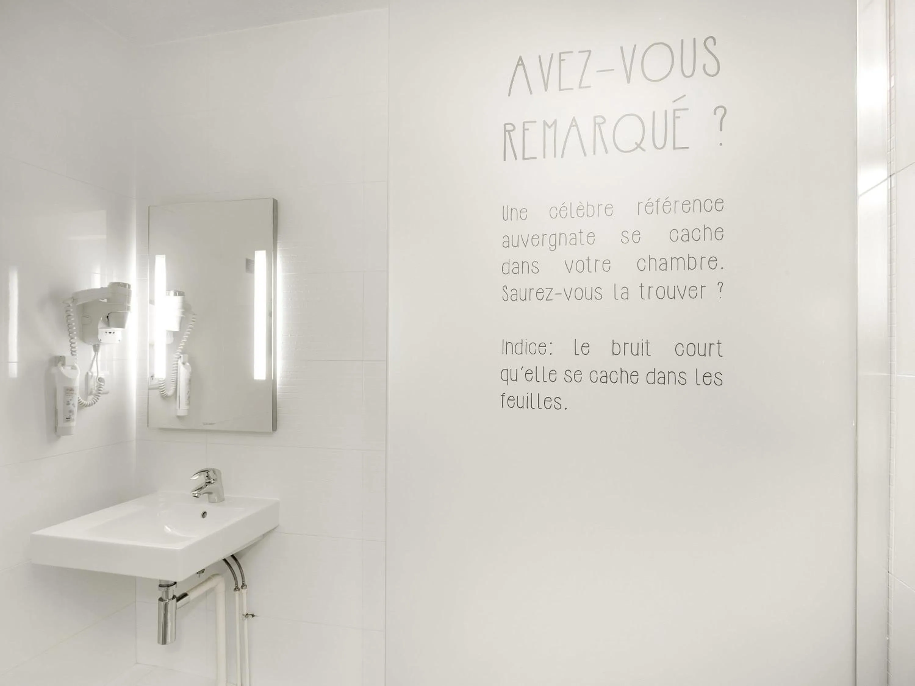 Bedroom in Hôtel ibis Styles Clermont-Ferrand Gare