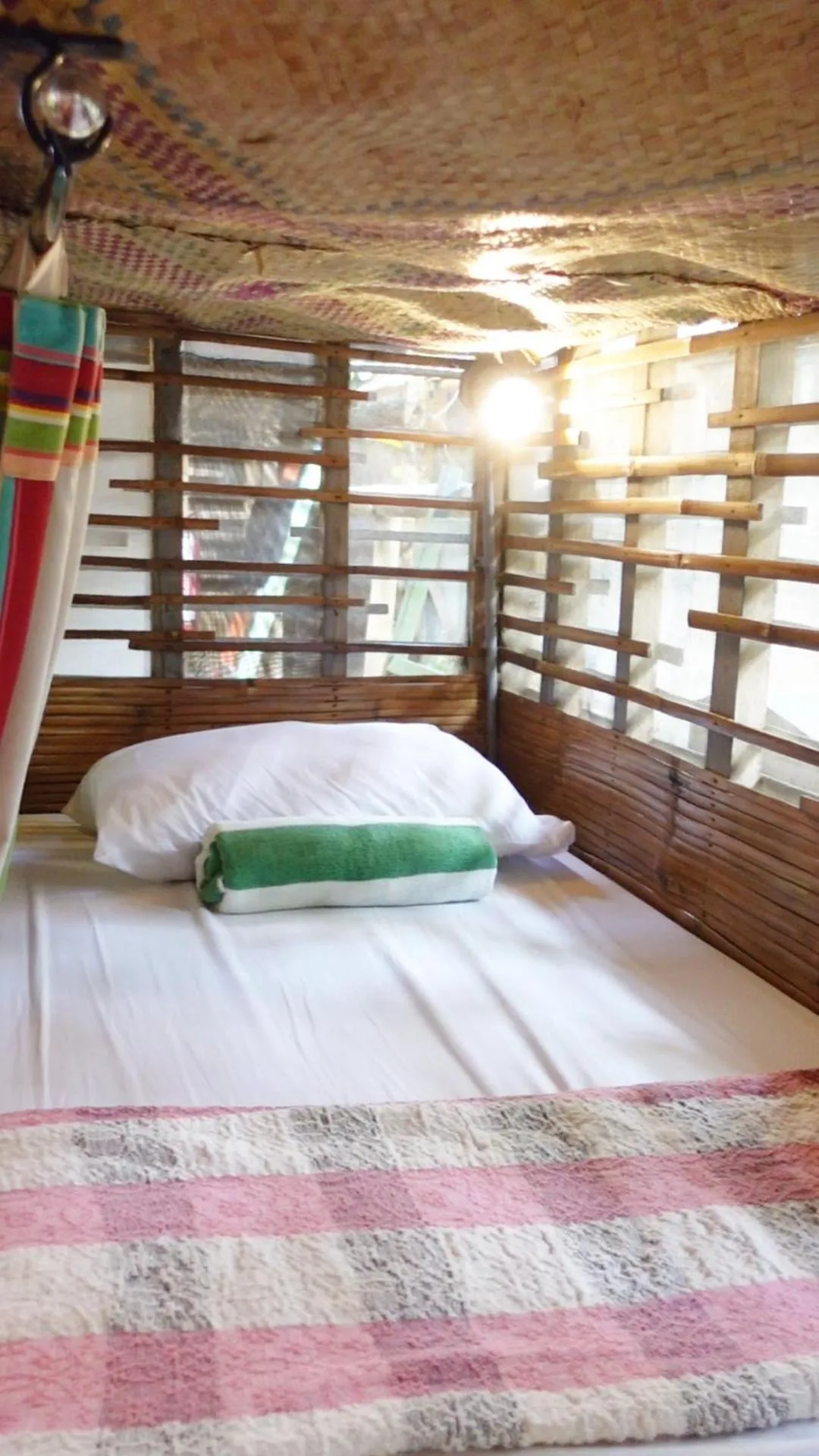 Shower in Flotsam and Jetsam Artist Beach Hostel