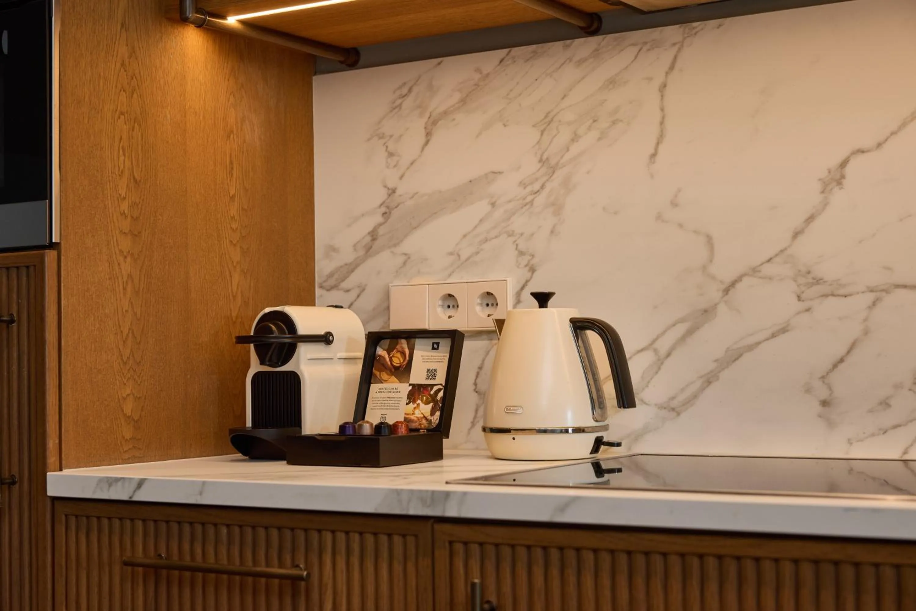 Coffee/tea facilities in The July - Twenty Eight