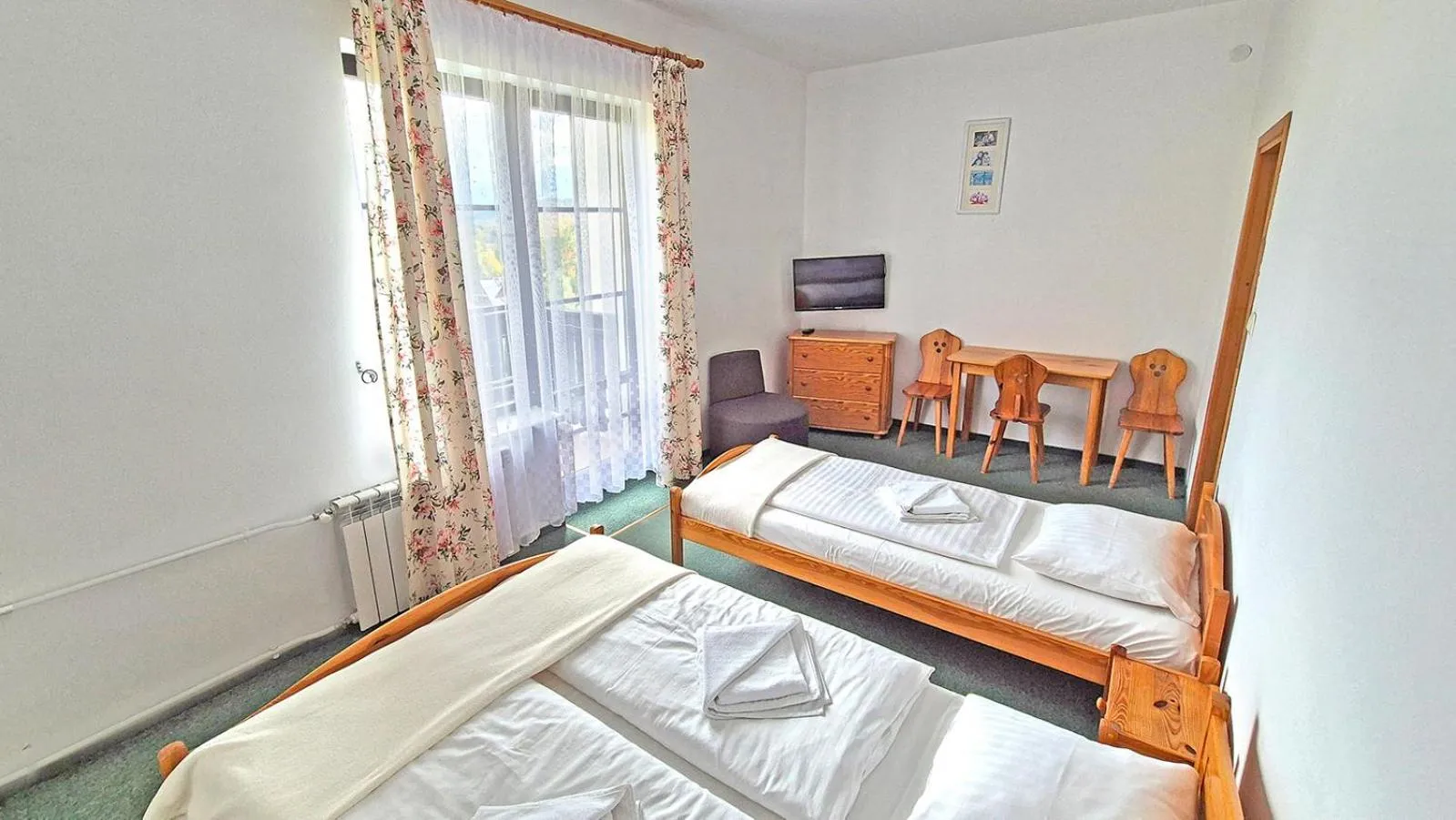 Bed in VILLA MEDICA - z ogrzewanym basenem i pełnym wyżywieniem