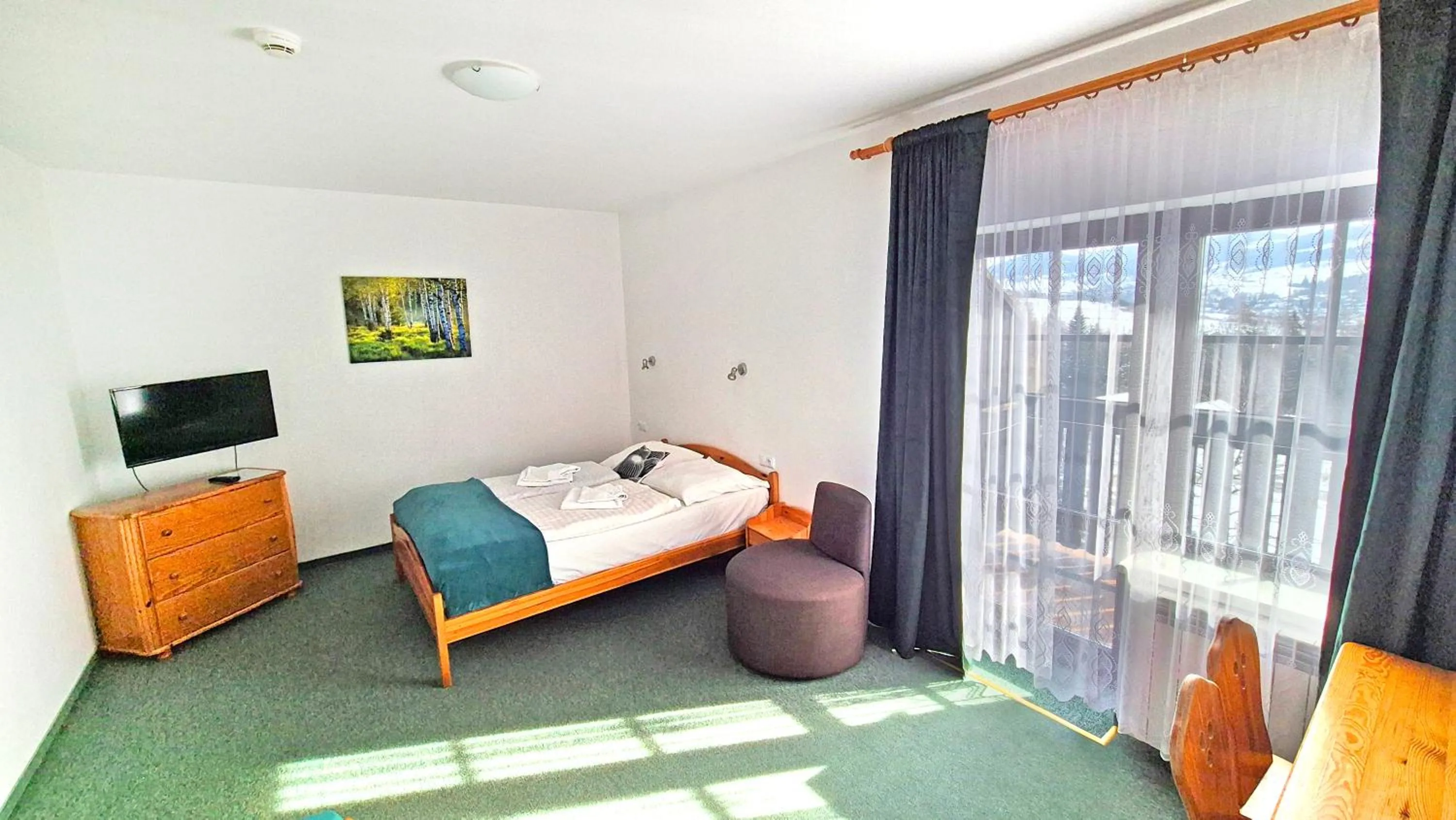 Photo of the whole room, Bed in VILLA MEDICA - z ogrzewanym basenem i pełnym wyżywieniem