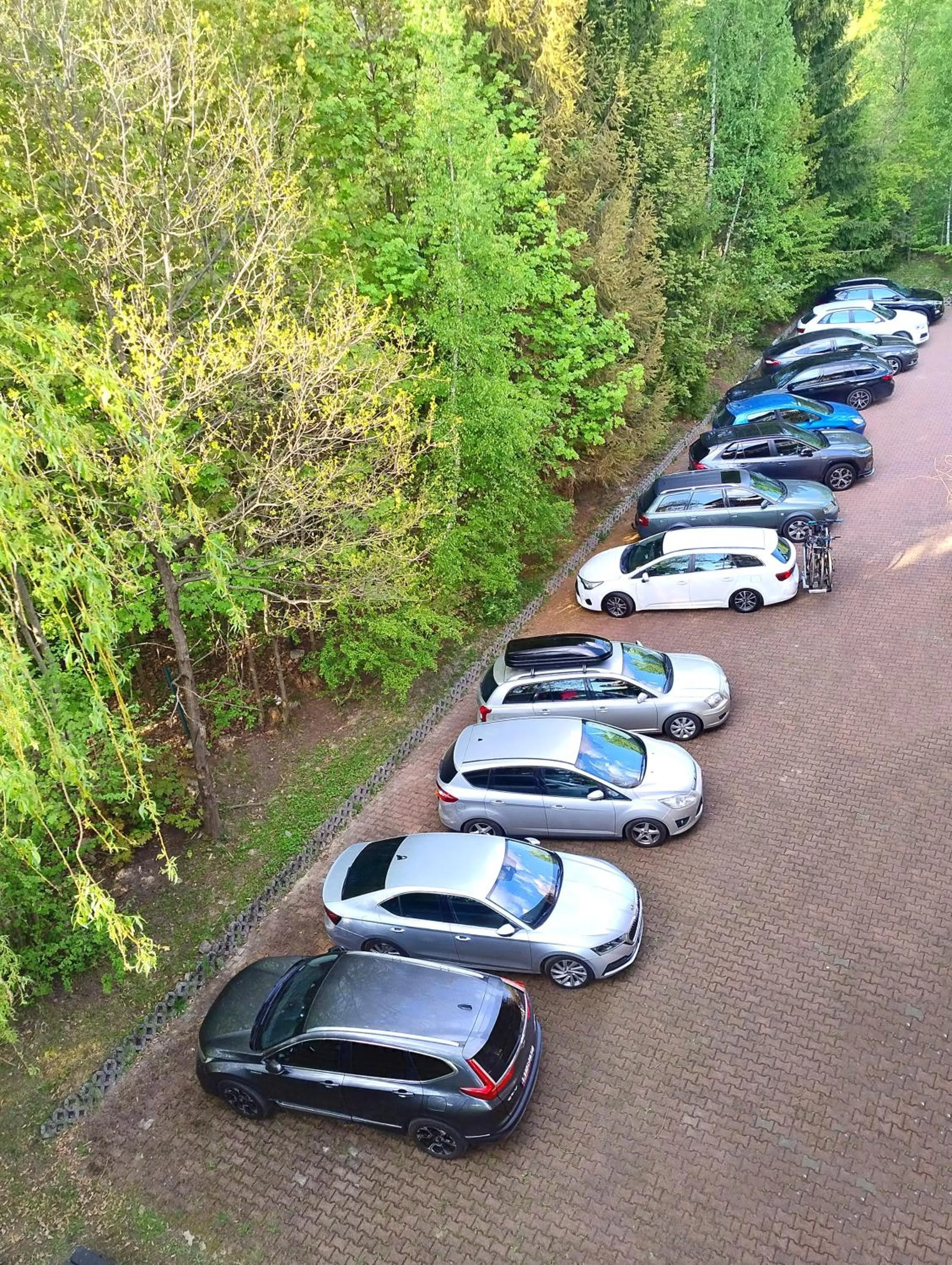 Parking in VILLA MEDICA - z ogrzewanym basenem i pełnym wyżywieniem