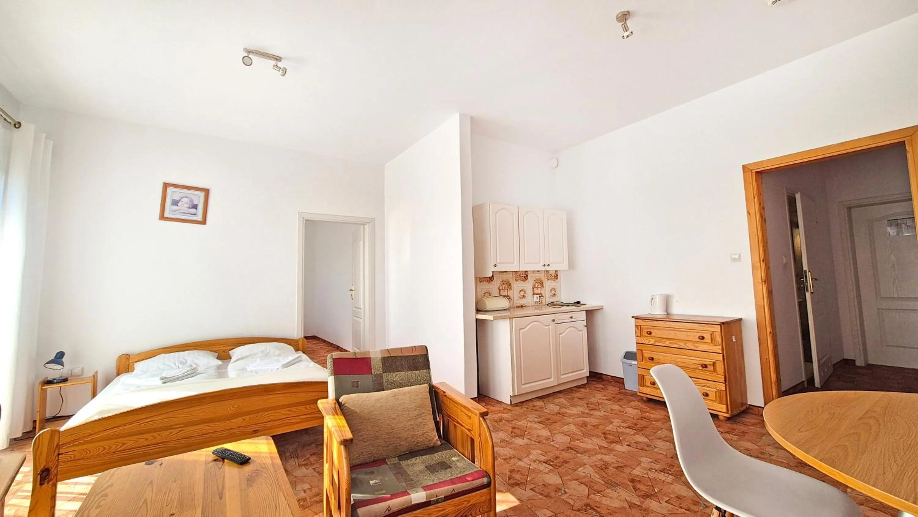 Bed in VILLA MEDICA - z ogrzewanym basenem i pełnym wyżywieniem