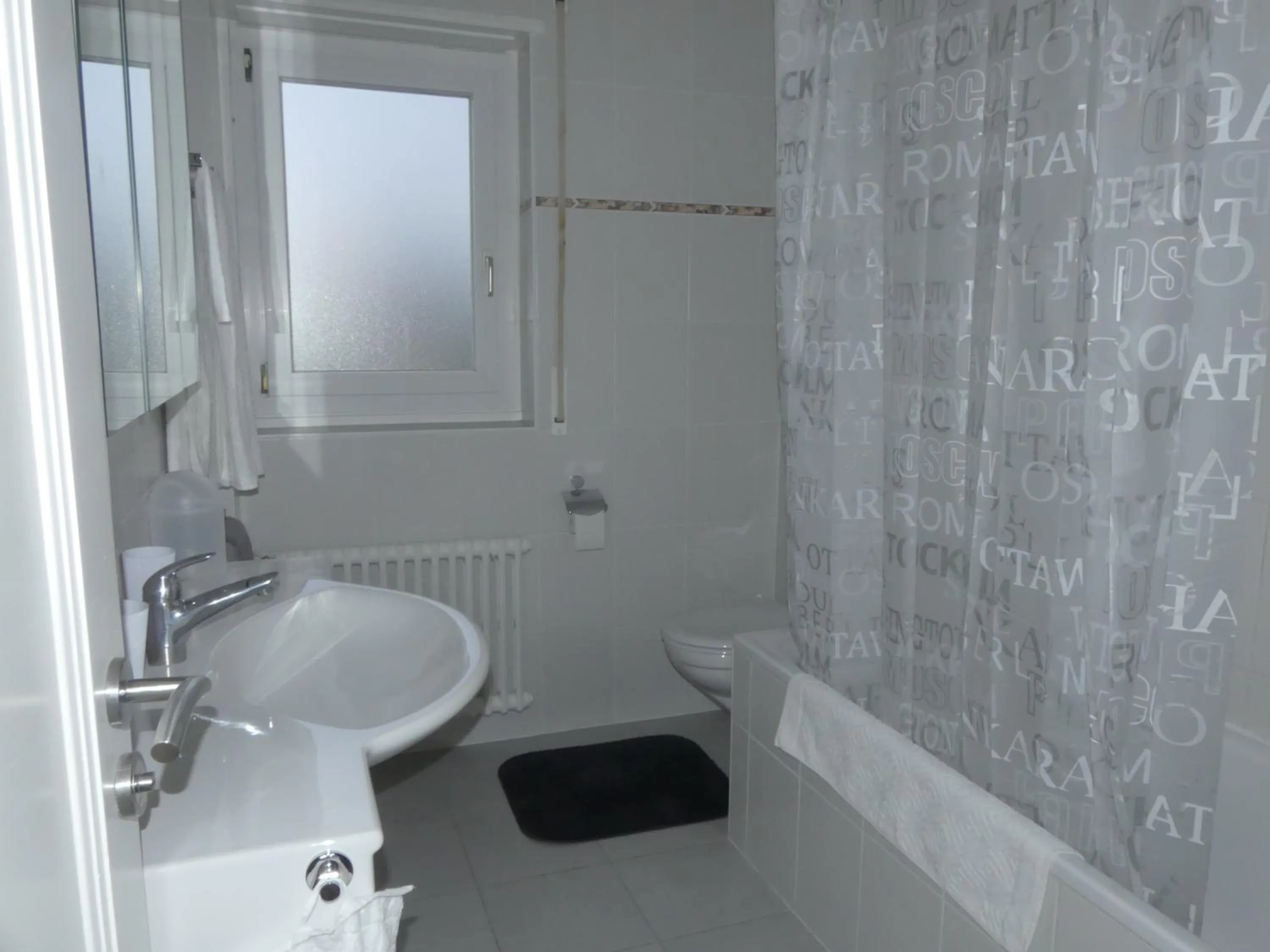 Bathroom in Au Bonheur des Iris