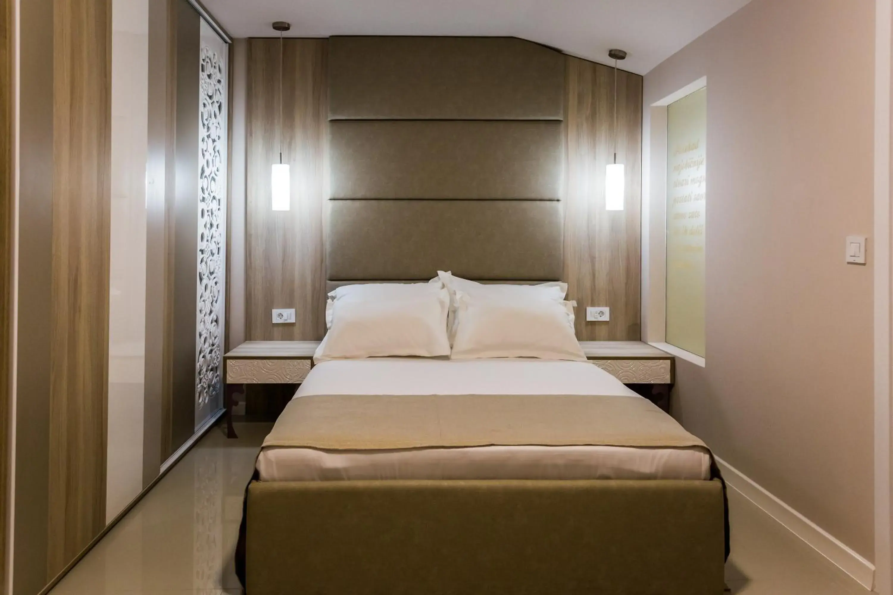 Standard Double Room in Hotel Crystal Light Standard Double Room in Hotel Crystal Light