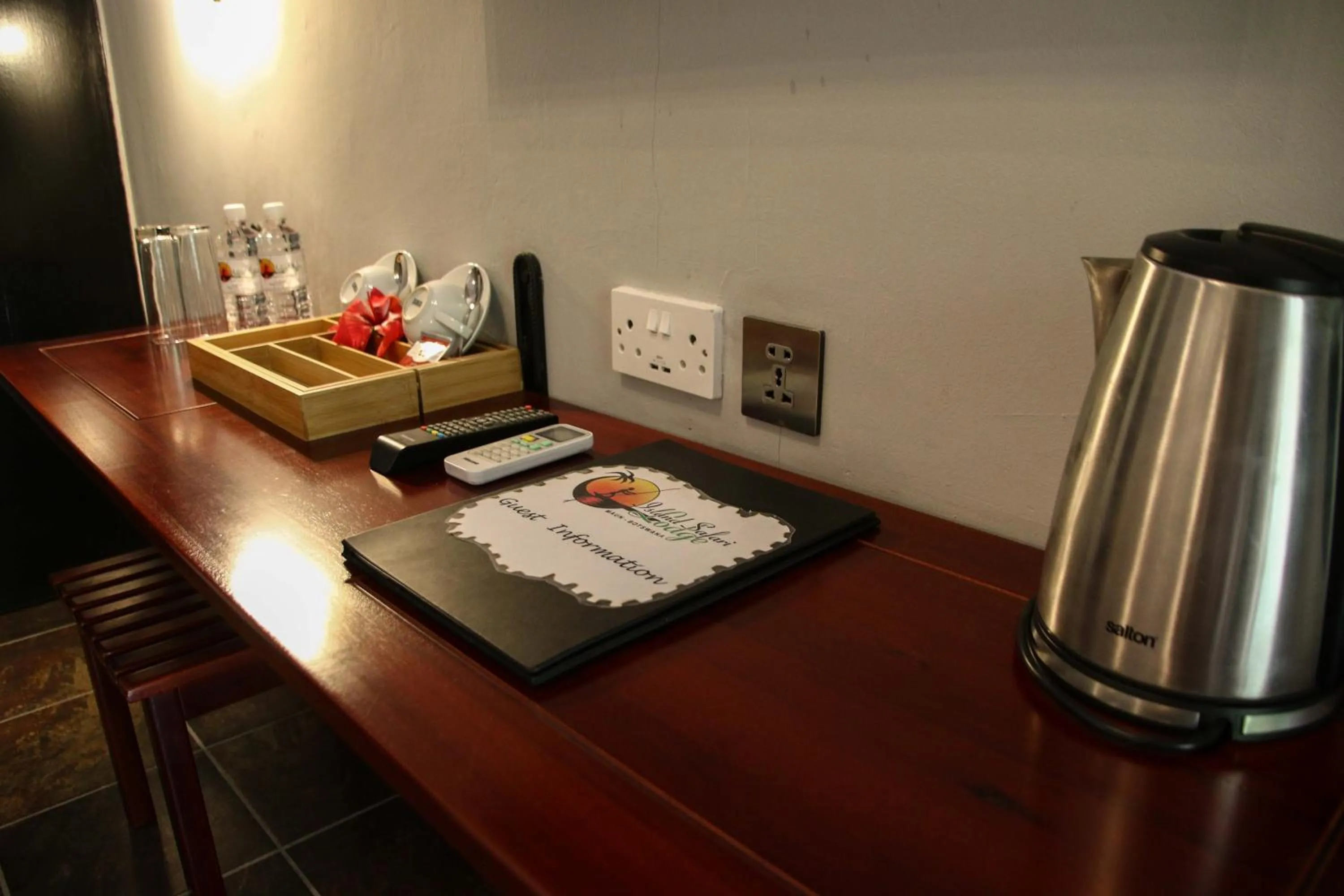 Decorative detail in Island Safari Lodge