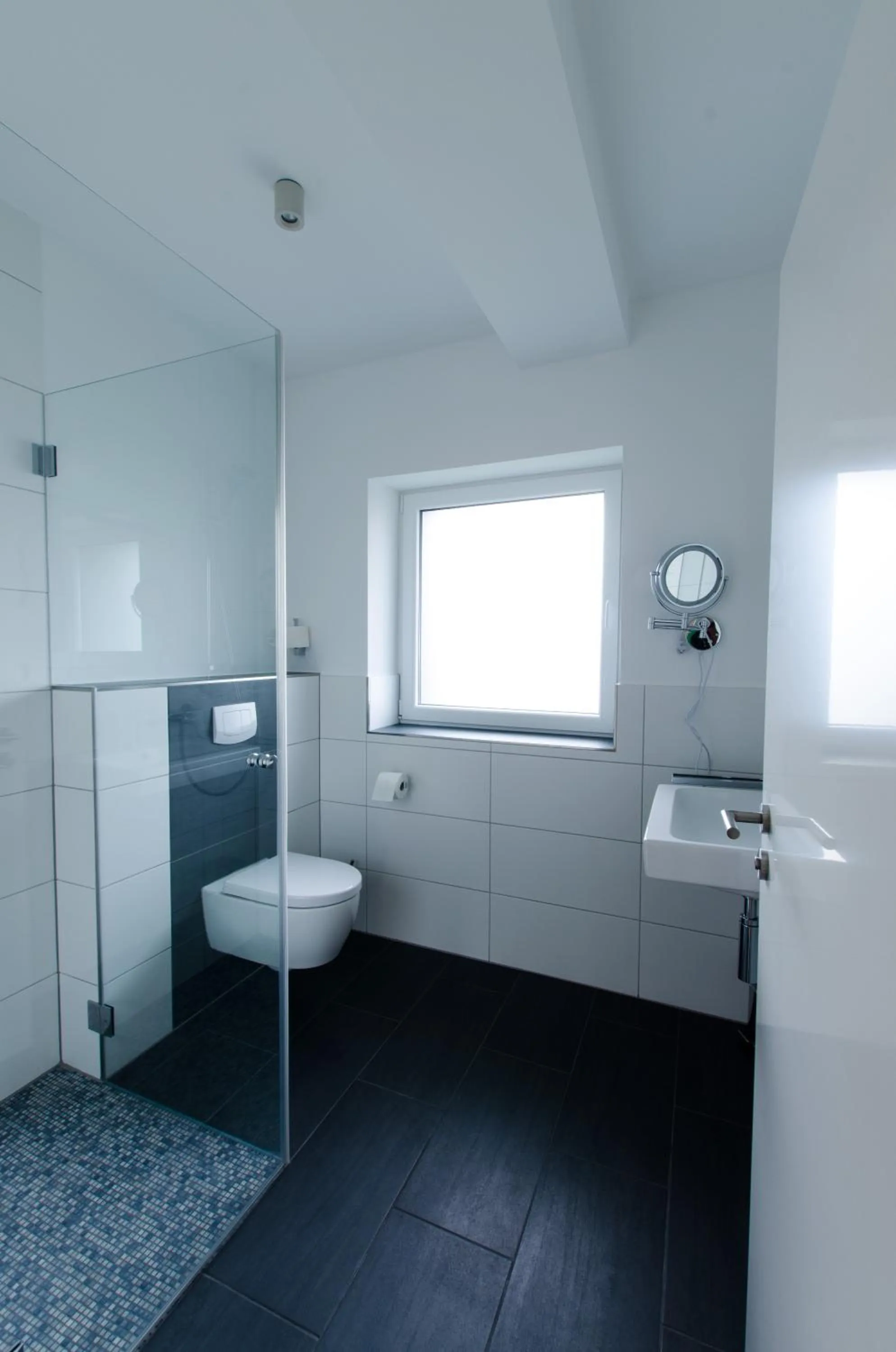 Shower in Bingers kleine Scheune