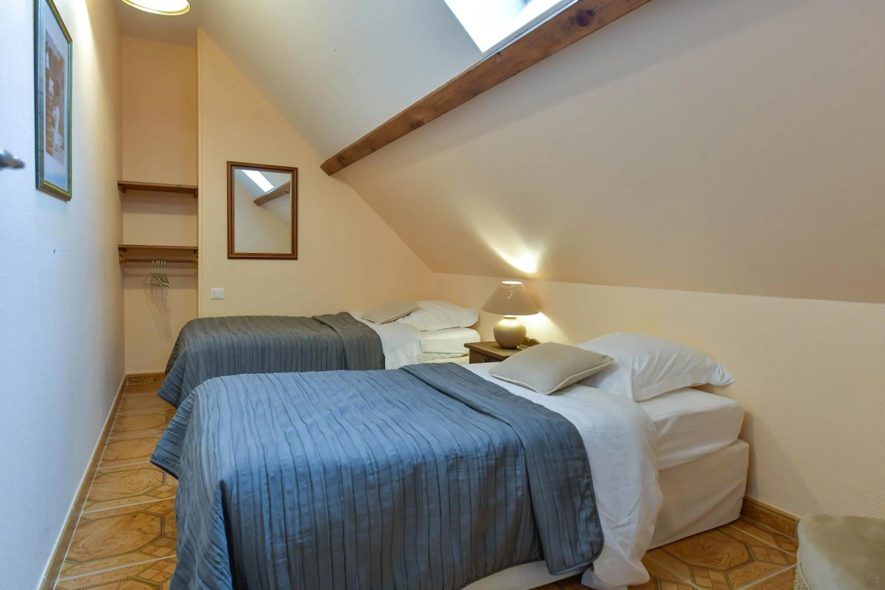 Bedroom, Bed in Gite du Clos Champagnac
