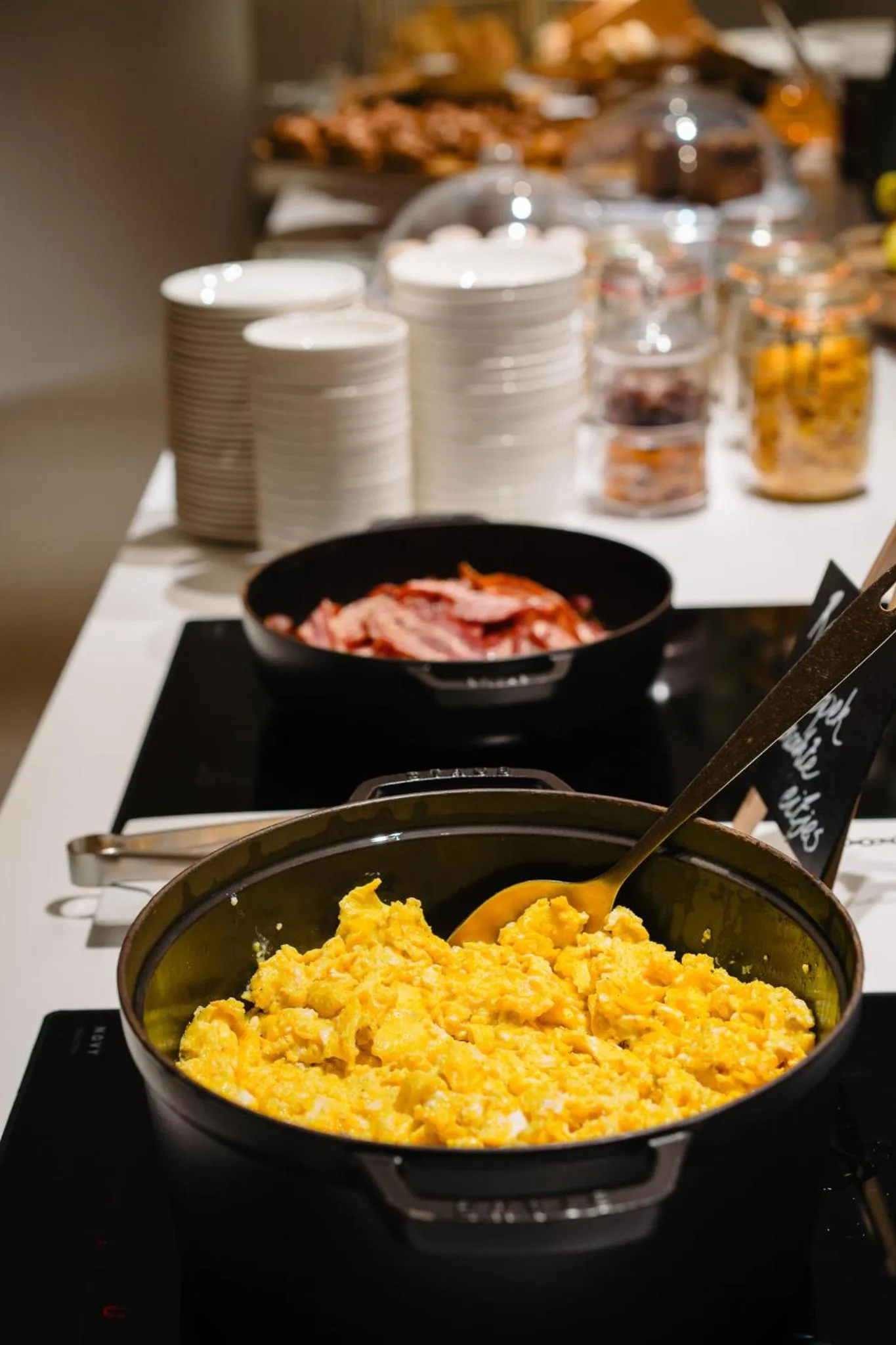 Breakfast in Hotel du Bassin