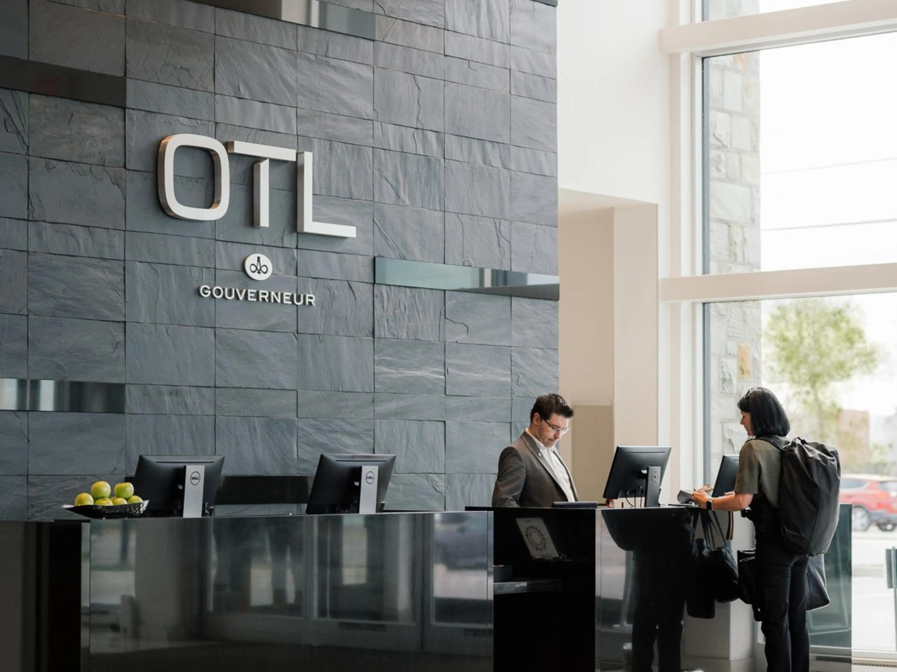 Lobby or reception in OTL Gouverneur Saguenay