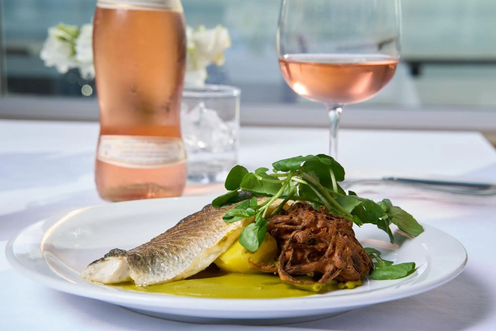 Restaurant/places to eat in Channel View Boutique Hotel - Adults Only