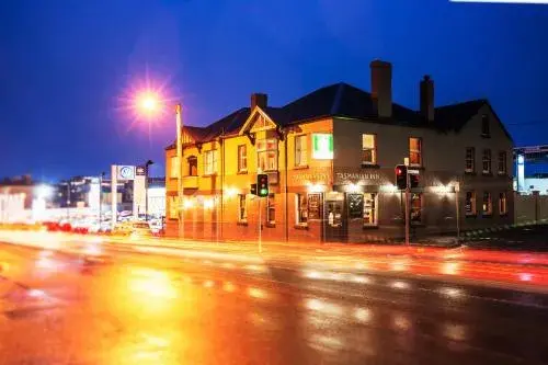 The Tasmanian Inn The Tasmanian Inn