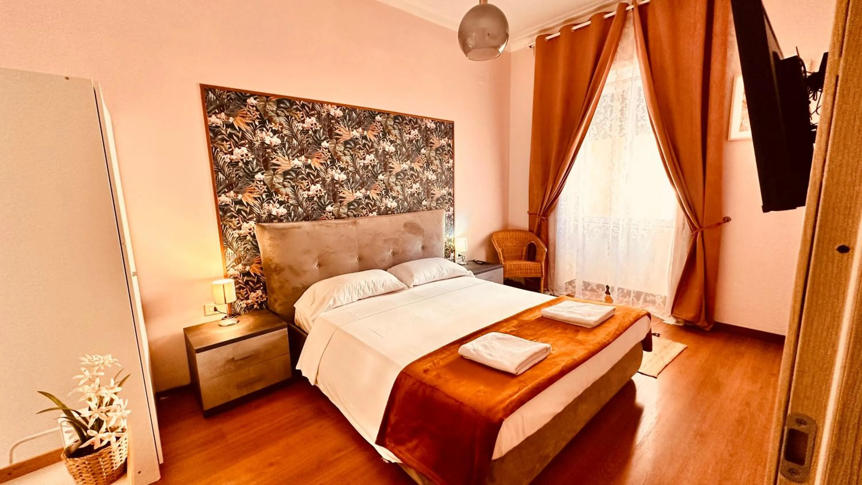 Bed in Pardis Guest house