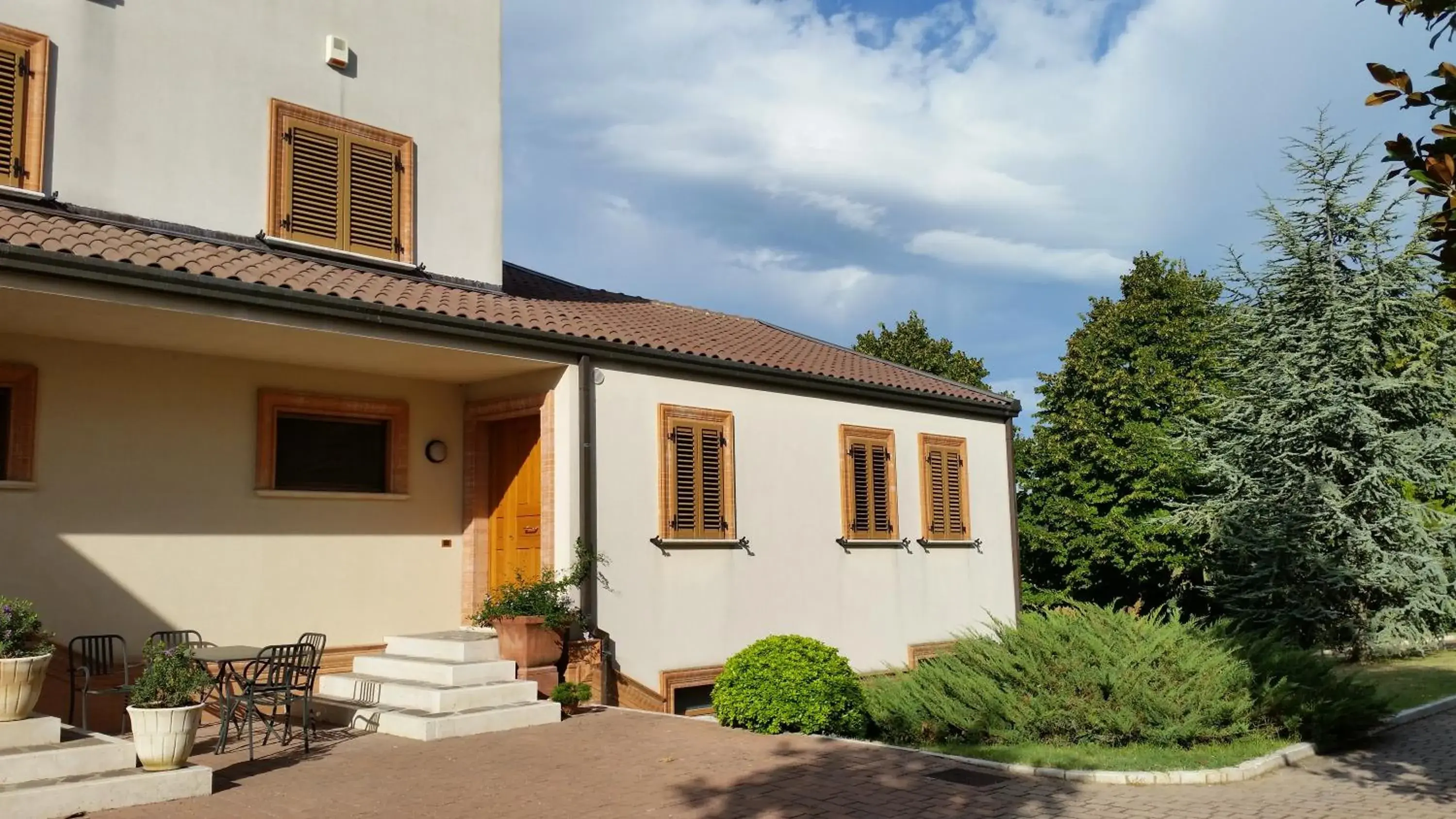Facade/entrance in Il Mandorlo B&B Facade/entrance in Il Mandorlo B&B