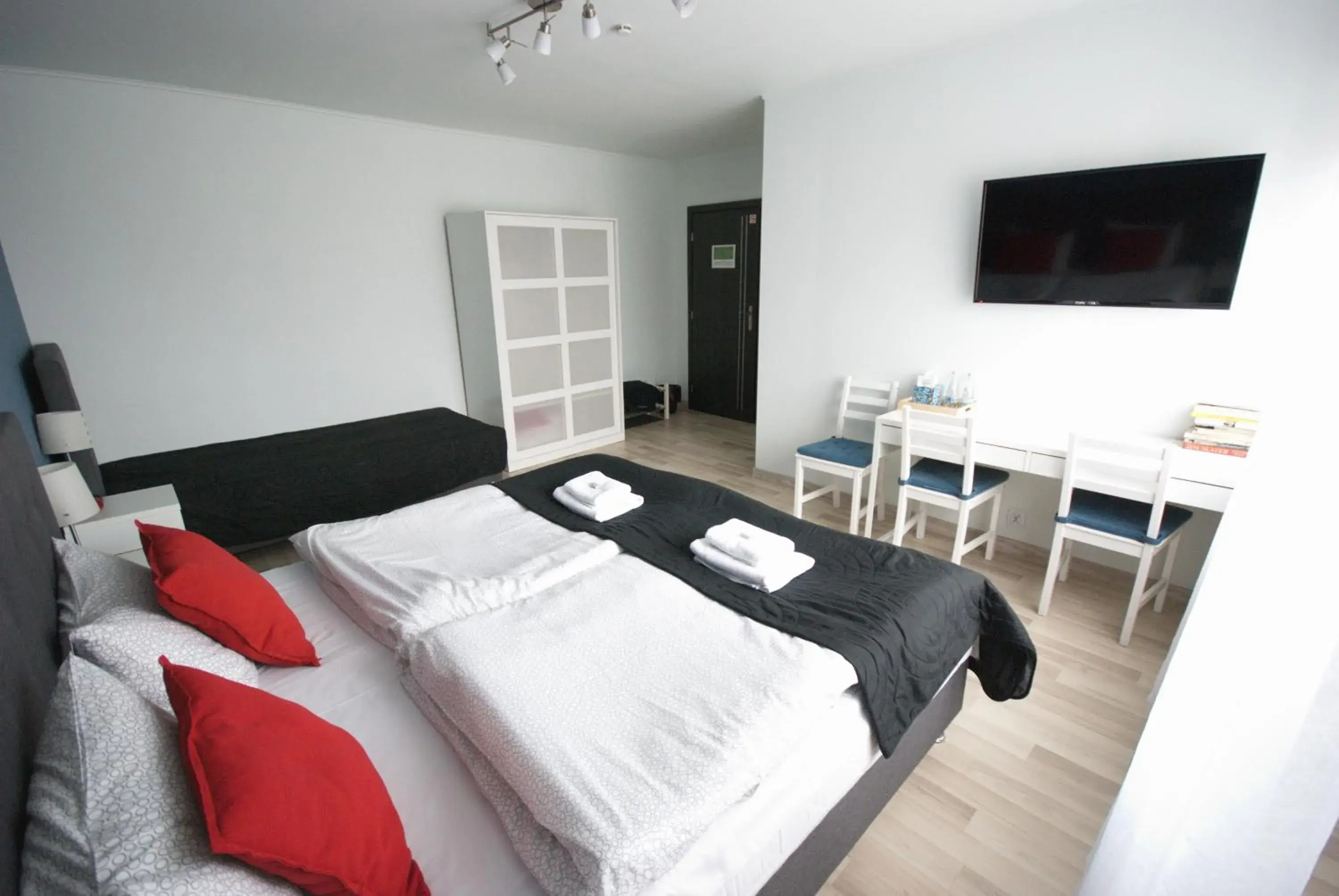 Quadruple Room with Bathroom in 7th Room Guest House Quadruple Room with Bathroom in 7th Room Guest House