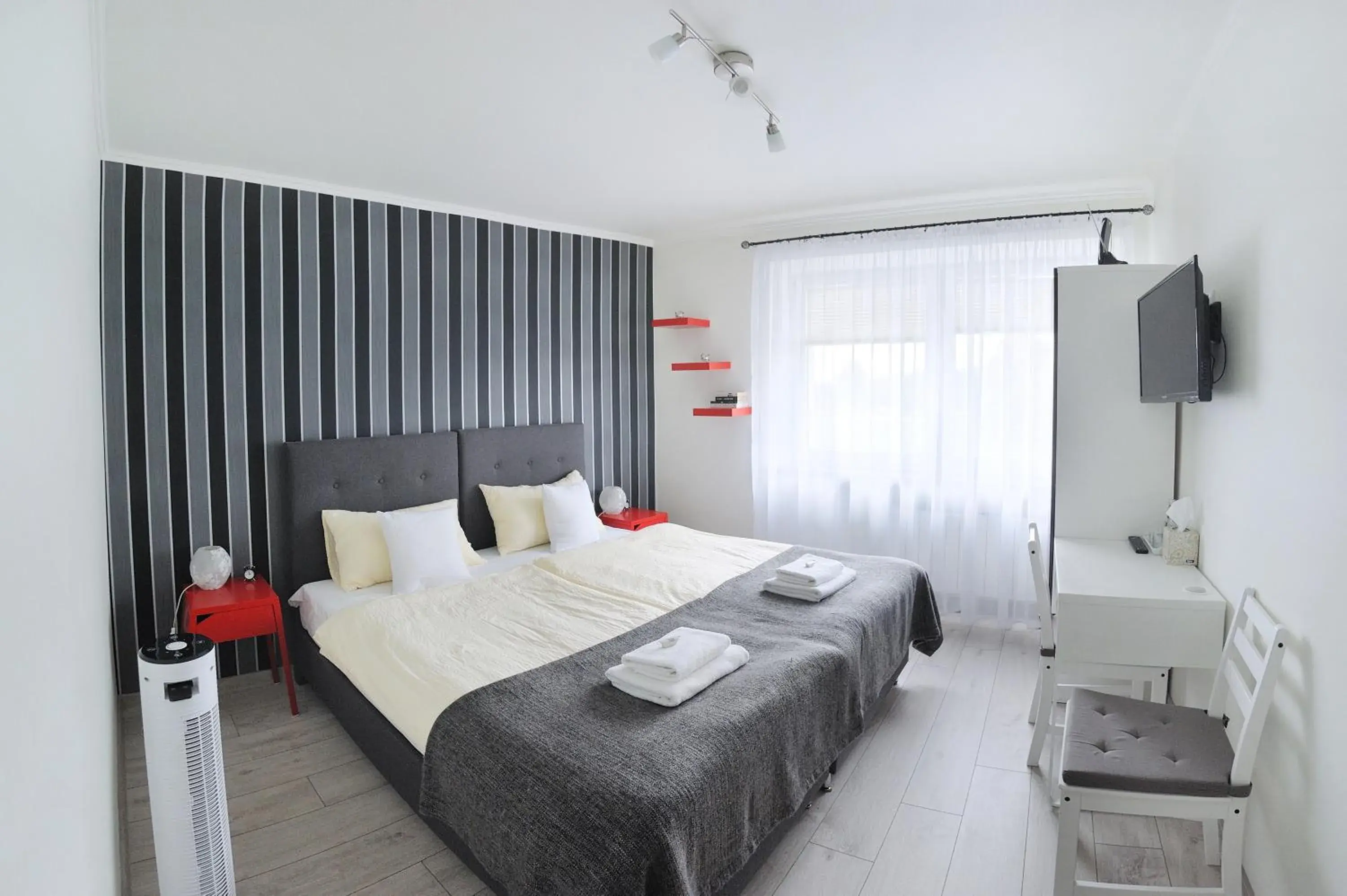 Double or Twin Room with Bathroom in 7th Room Guest House Double or Twin Room with Bathroom in 7th Room Guest House