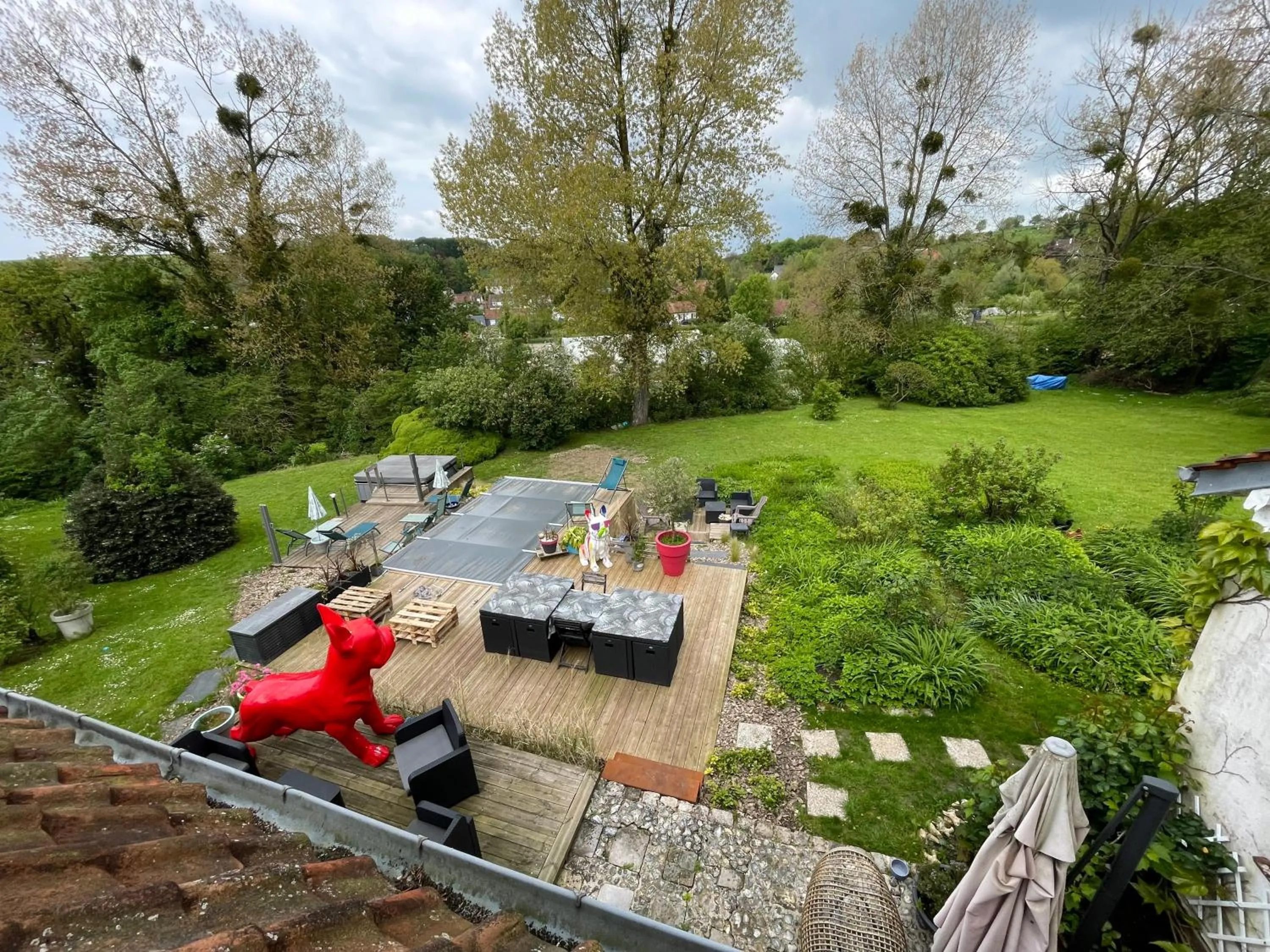 Garden view in Le Clos Dessyag
