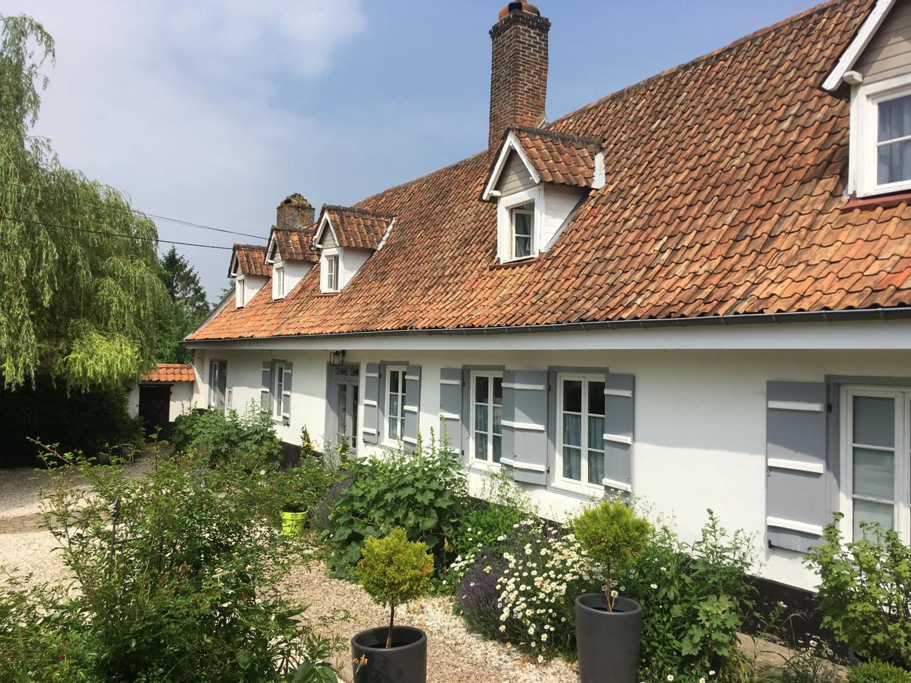 Property Building in Le Clos Dessyag