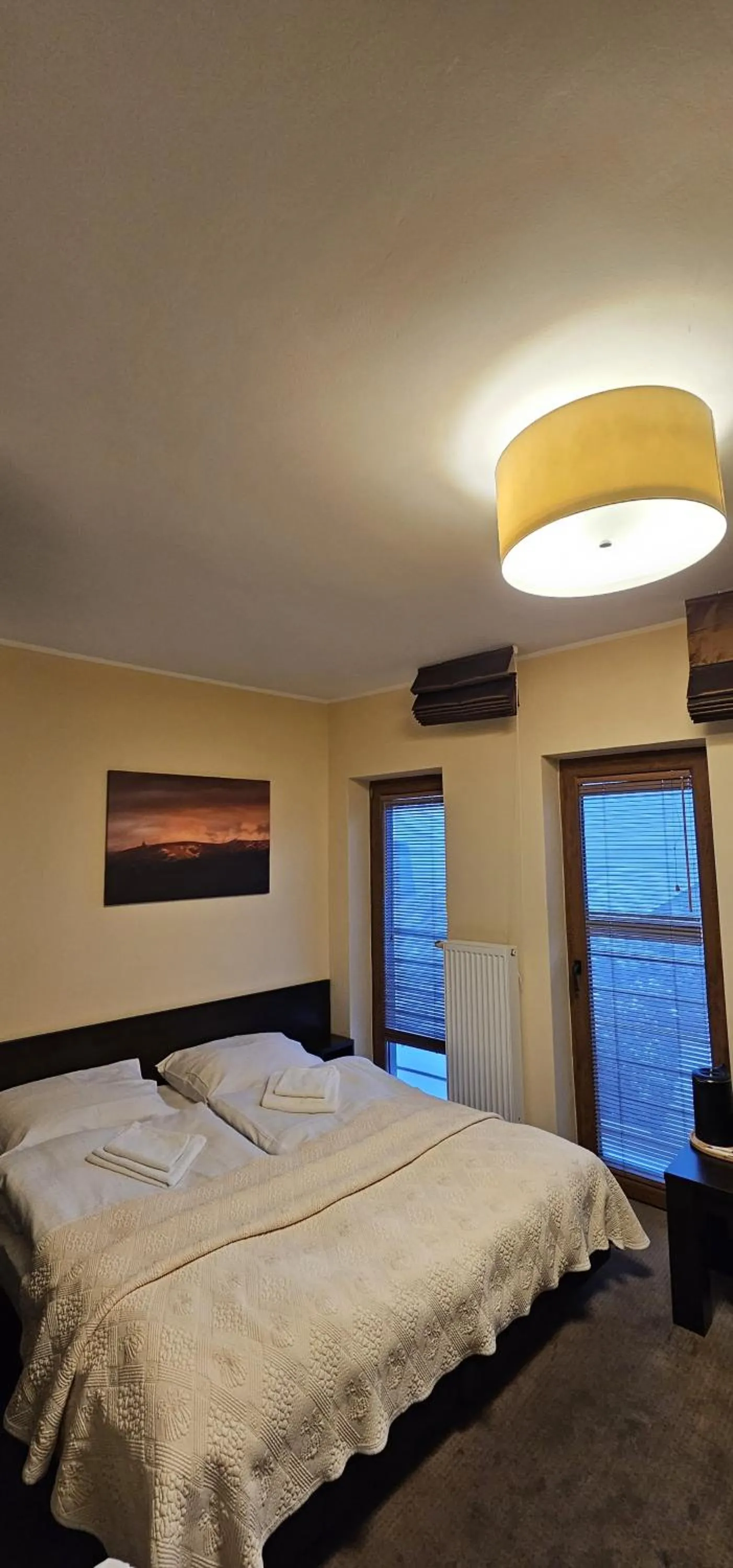 Bed in Szara Willa tuż przy wyciągu na Szrenicę