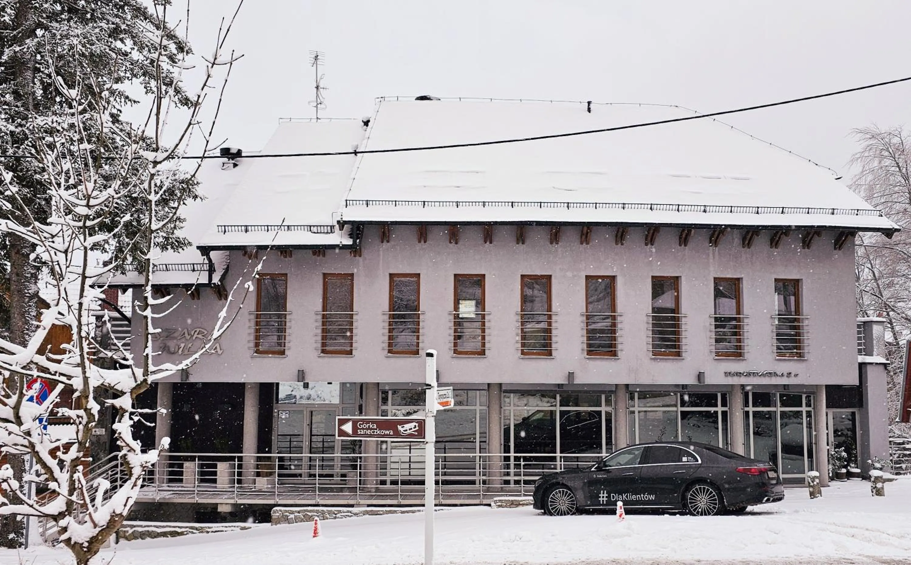 Property building in Szara Willa tuż przy wyciągu na Szrenicę