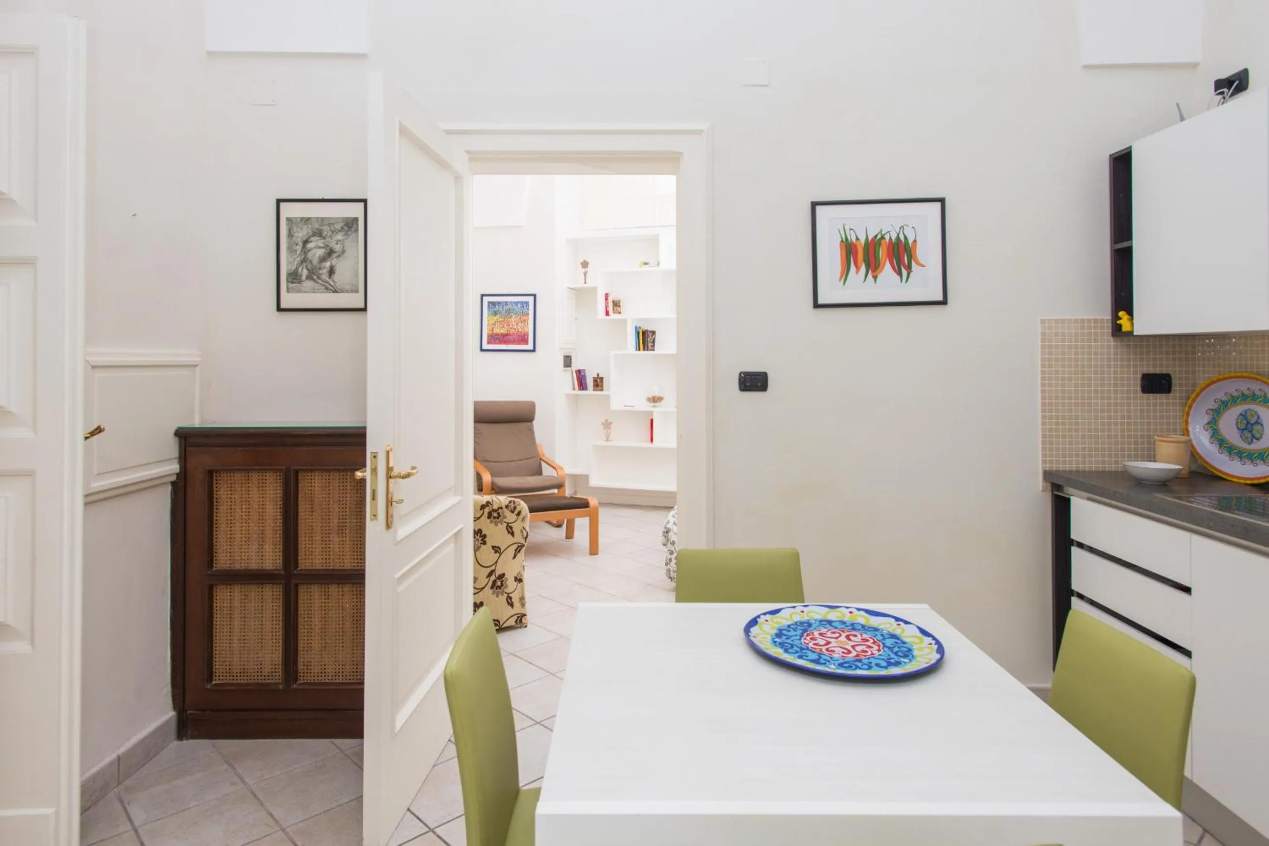 Dining area in Il Garbino Suite and Apartment