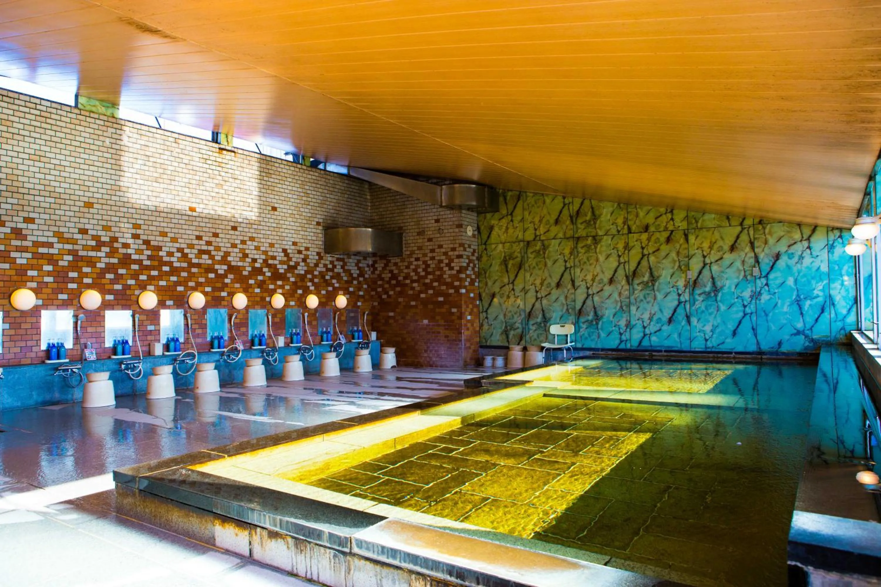 Hot Spring Bath in Hotel Sekitei