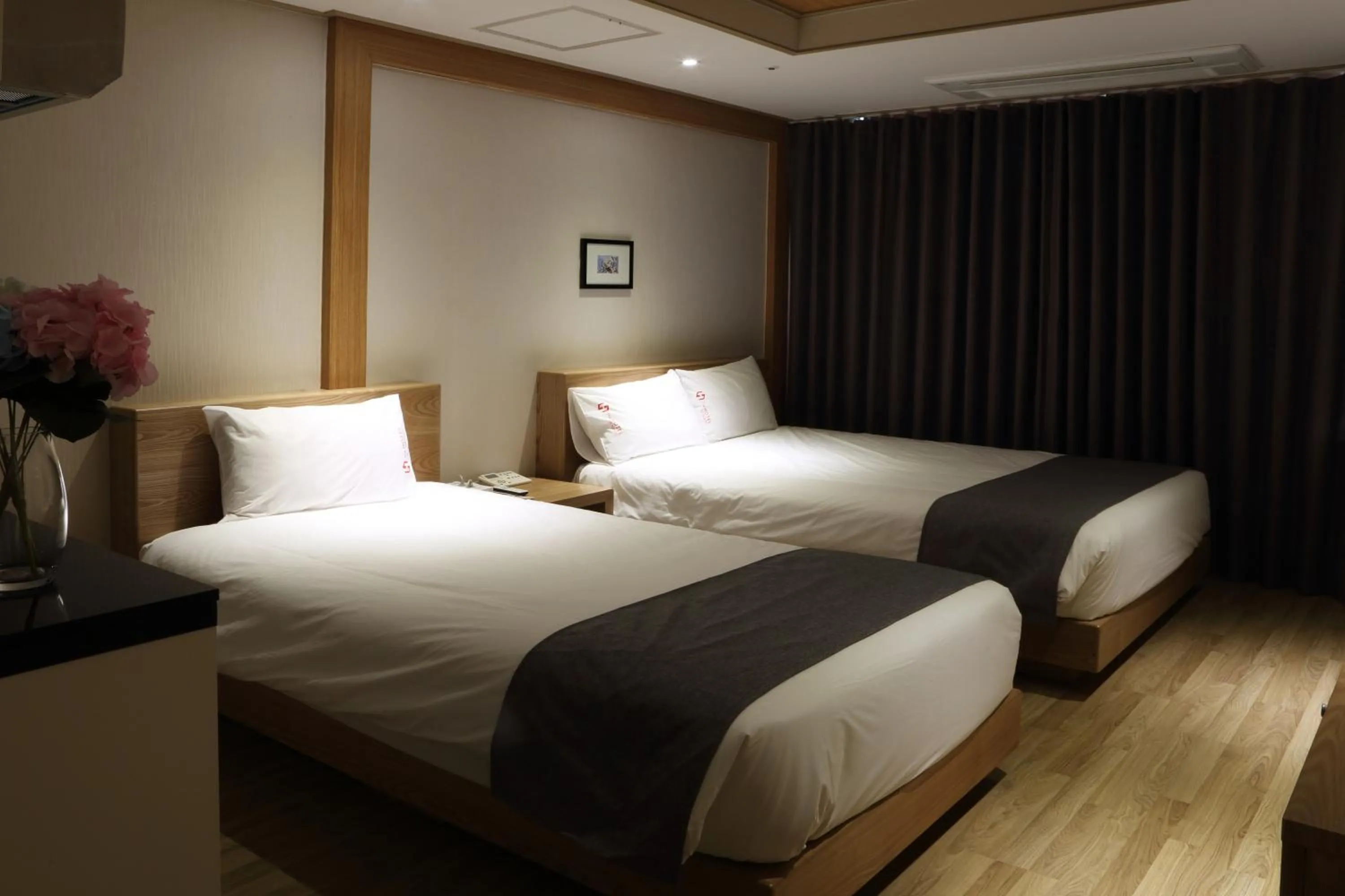 Bed in Incheon The Hotel Yeongjong