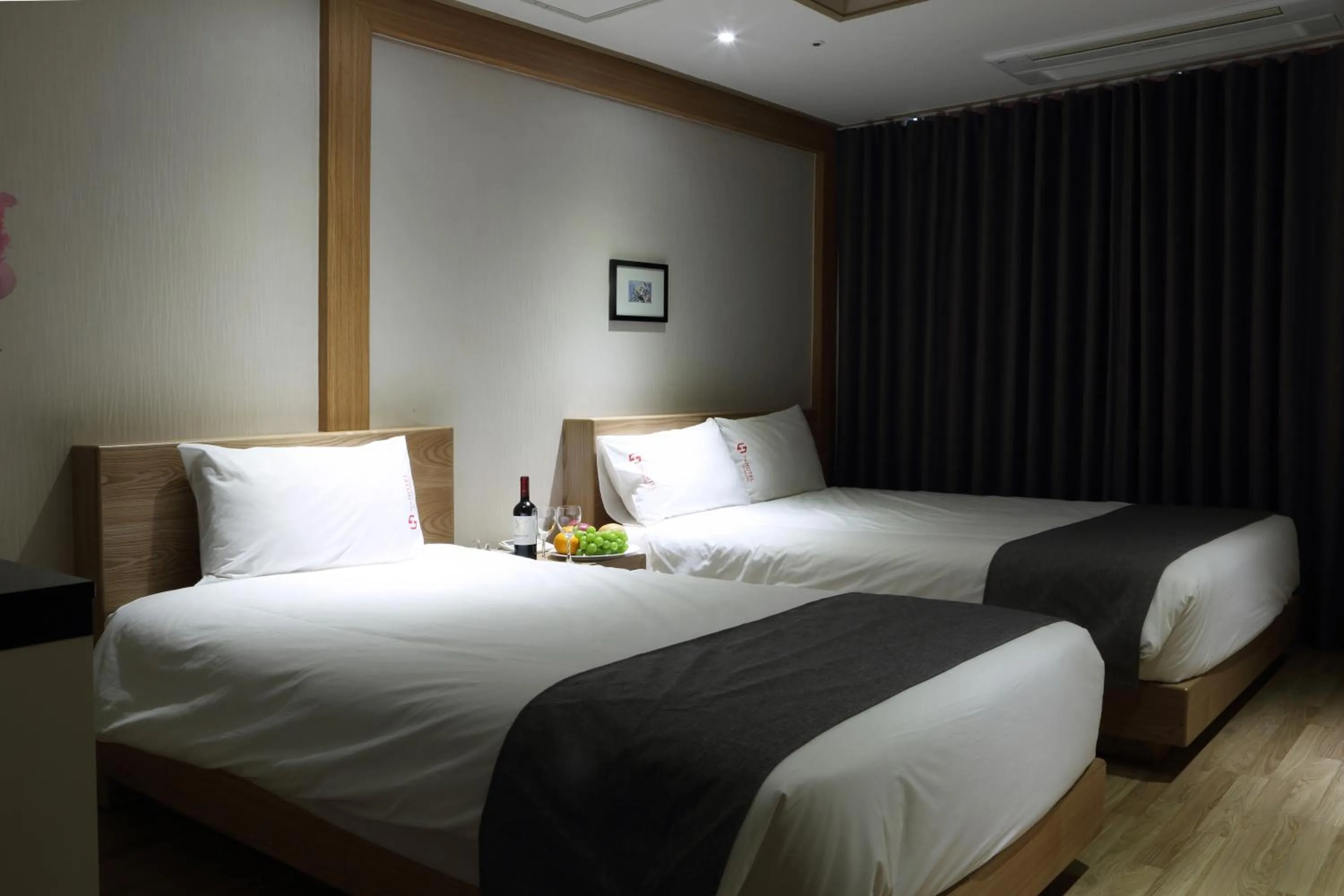 Bed in Incheon The Hotel Yeongjong