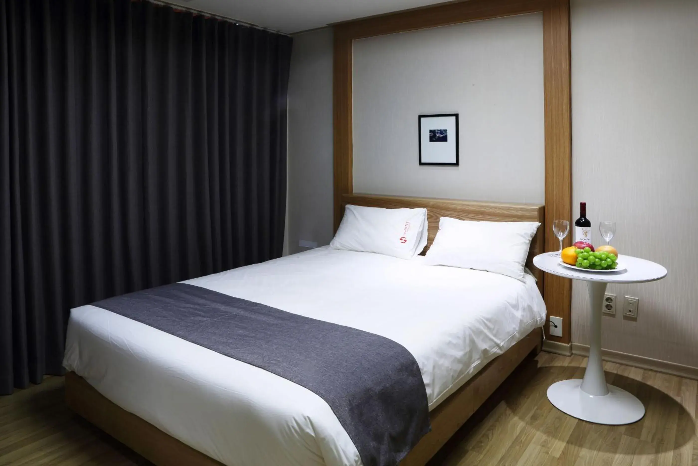 Bed in Incheon The Hotel Yeongjong Bed in Incheon The Hotel Yeongjong