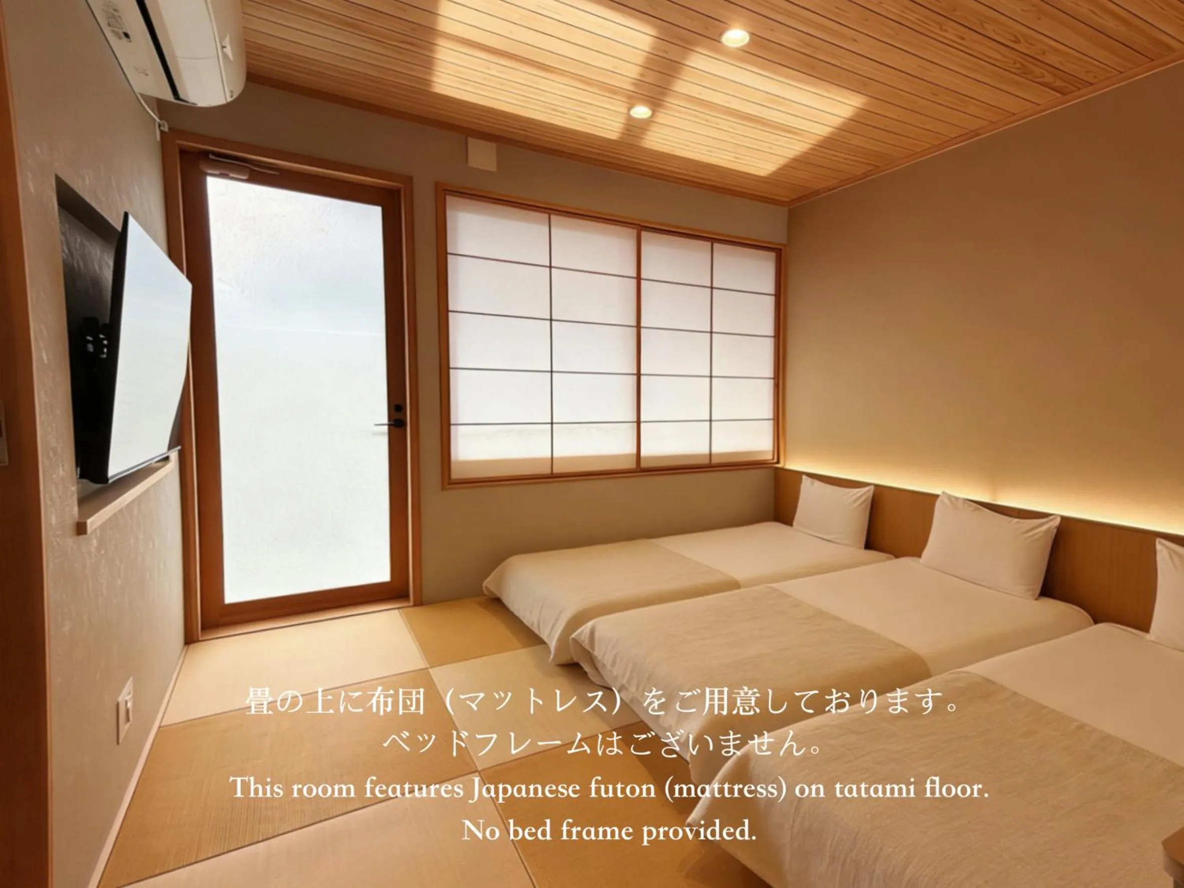 Bed in Kansai Airport Hotel Pine Villa