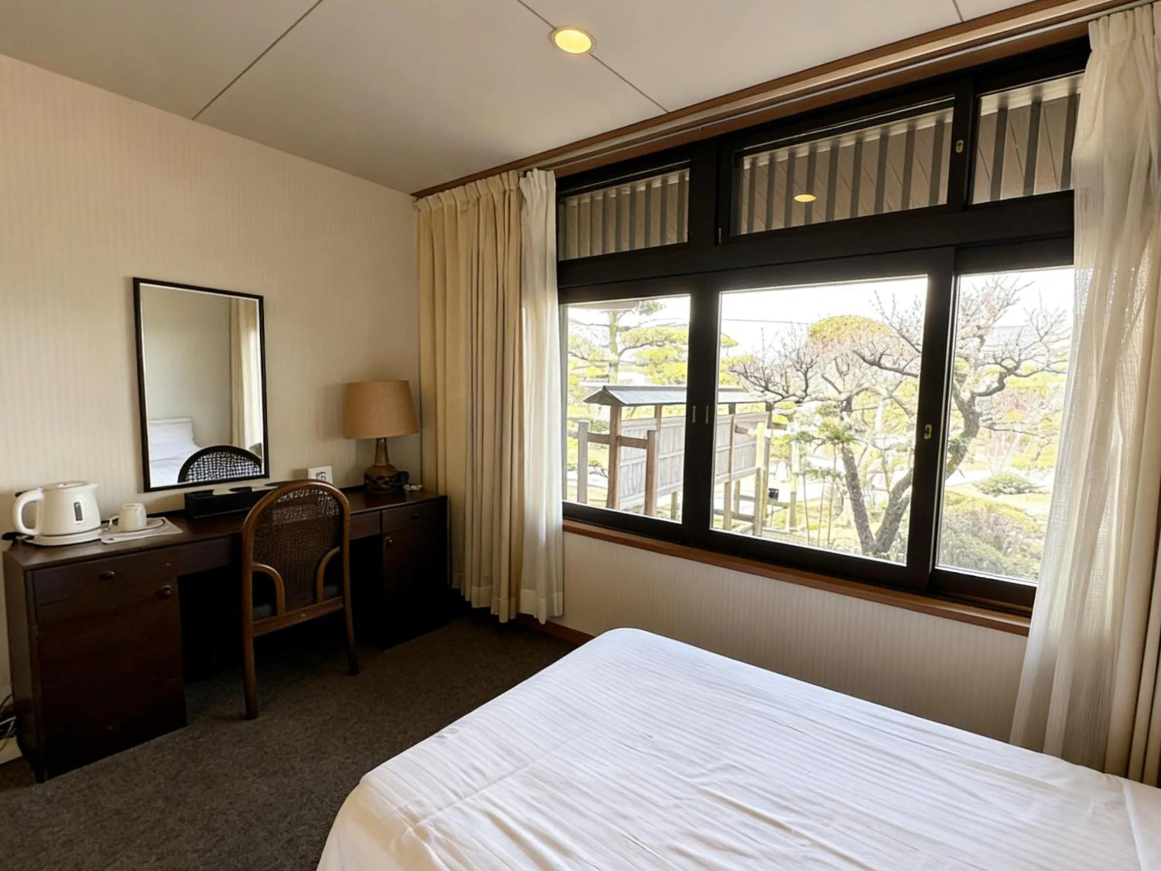 Bed in Kansai Airport Hotel Pine Villa