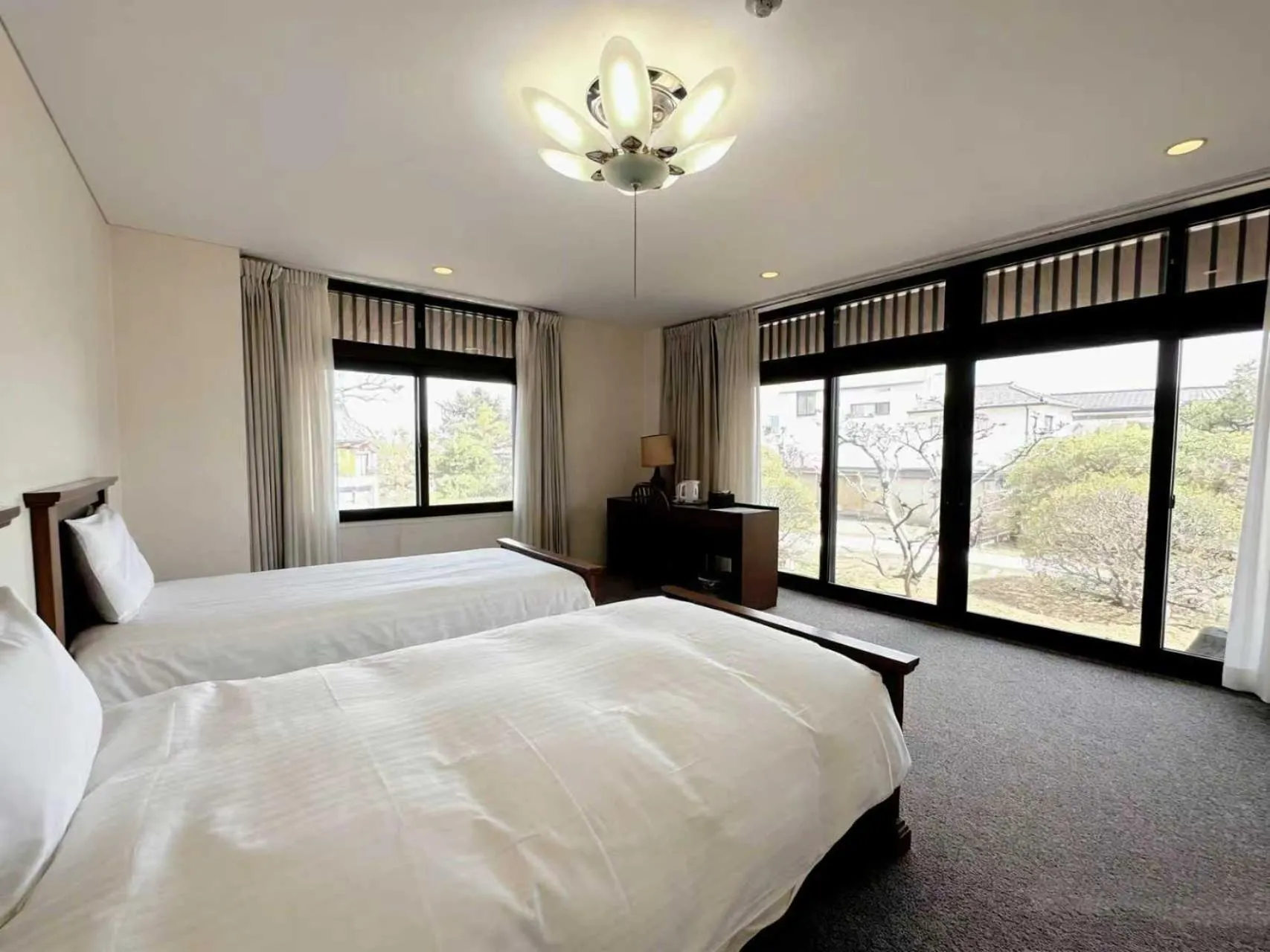 Bed in Kansai Airport Hotel Pine Villa