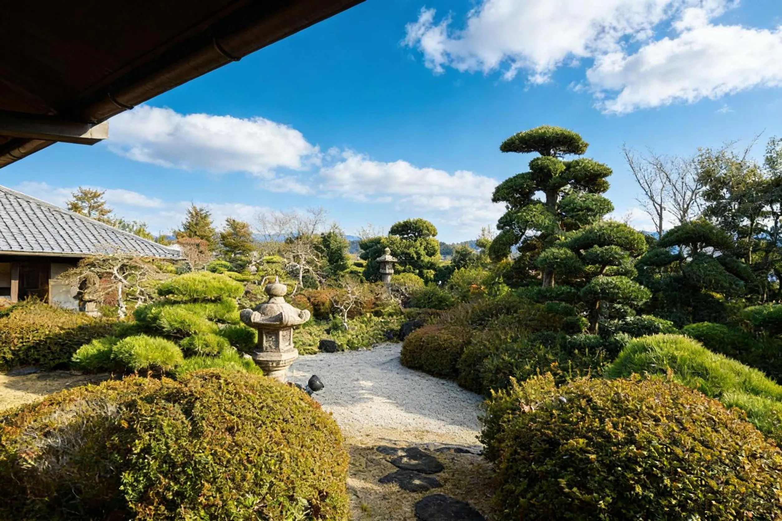 Kansai Airport Hotel Pine Villa