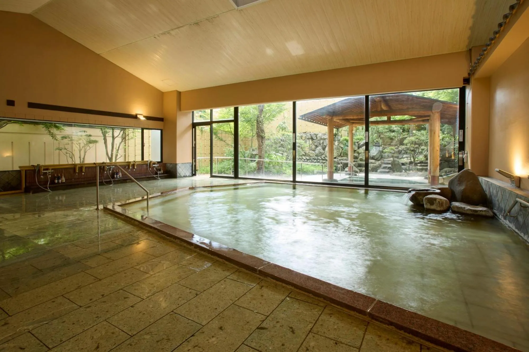 Public Bath in Ichiraku tendo spa & brewery