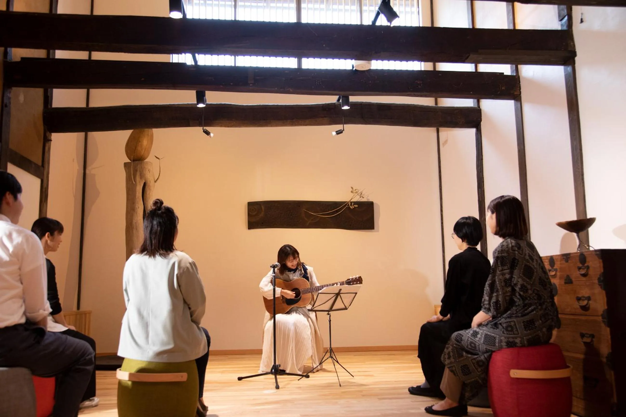 Communal lounge/ TV room in Ichiraku tendo spa & brewery