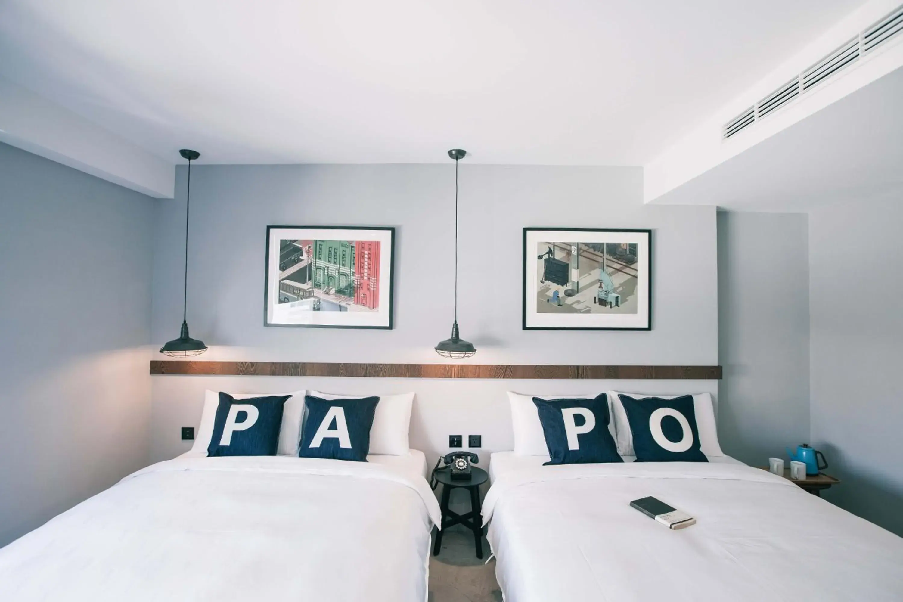 Bed in PAPO'A Hotel Bed in PAPO'A Hotel