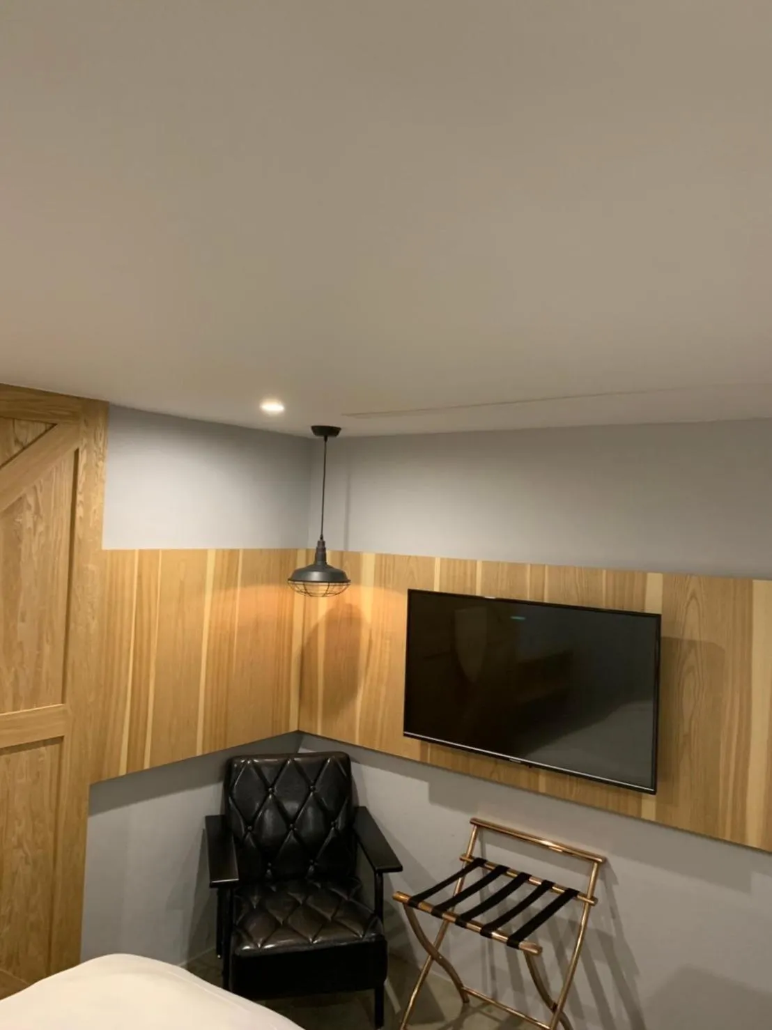 TV and multimedia in PAPO'A Hotel