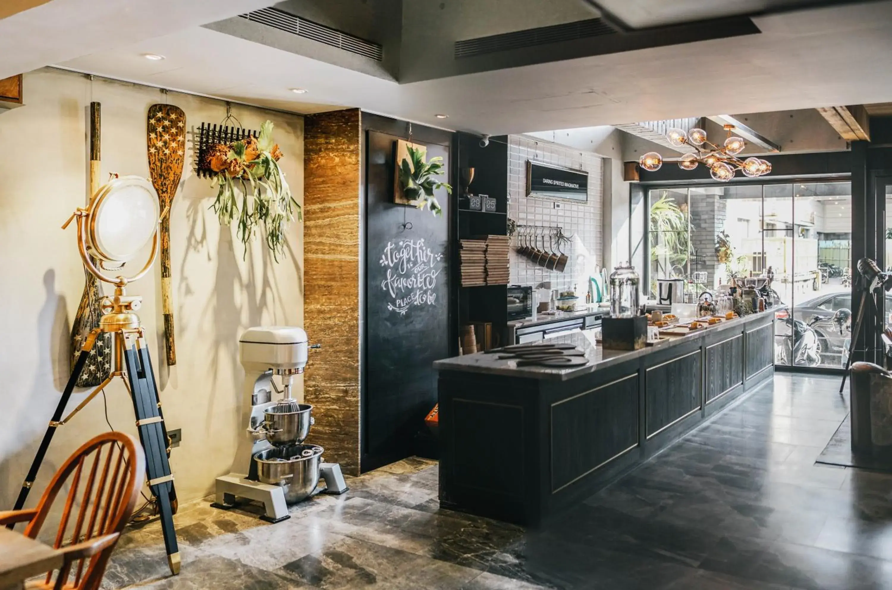 Facade/entrance in PAPO'A Hotel Facade/entrance in PAPO'A Hotel