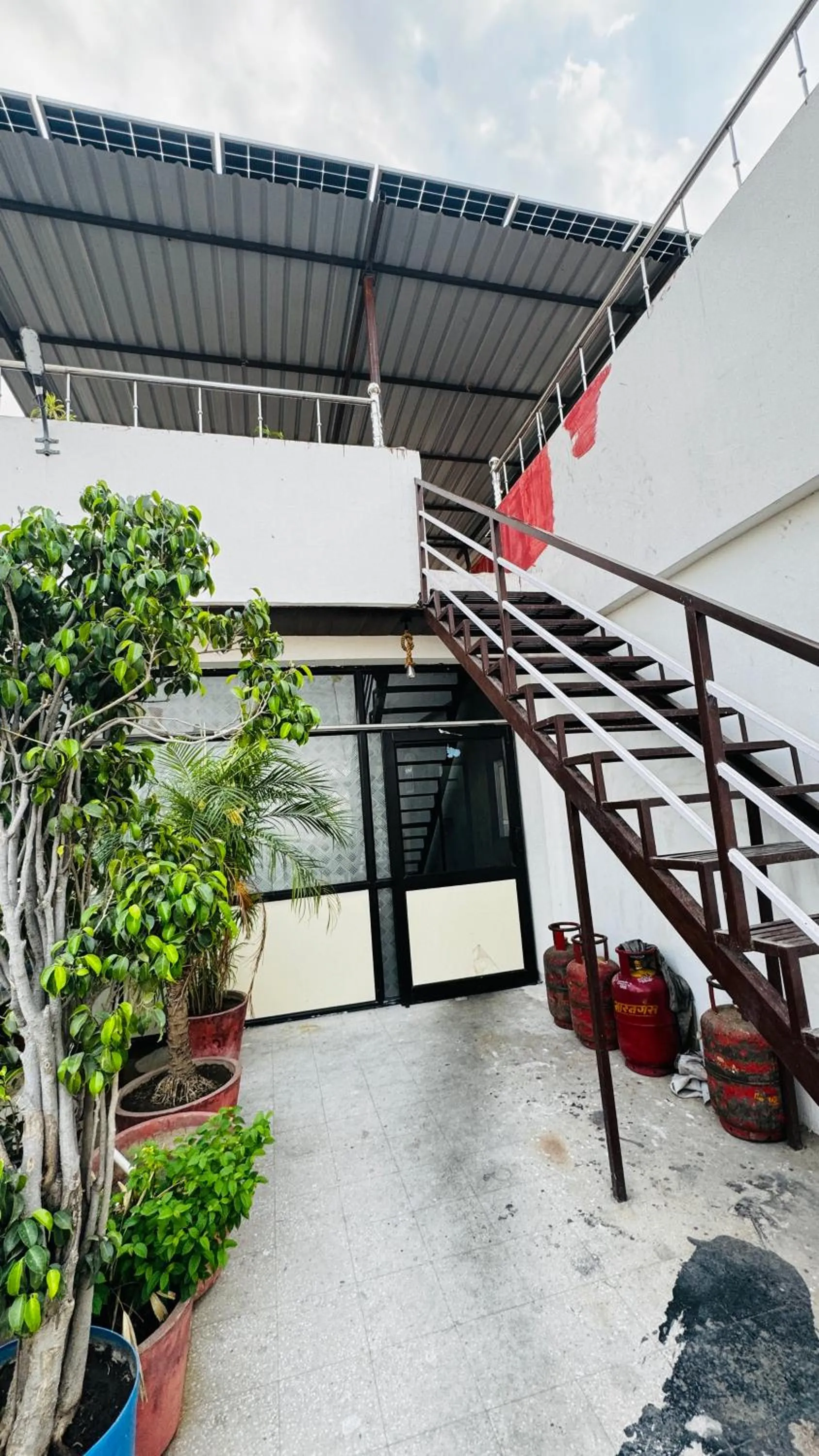 Restaurant/places to eat in Nahargarh Palace Hotel